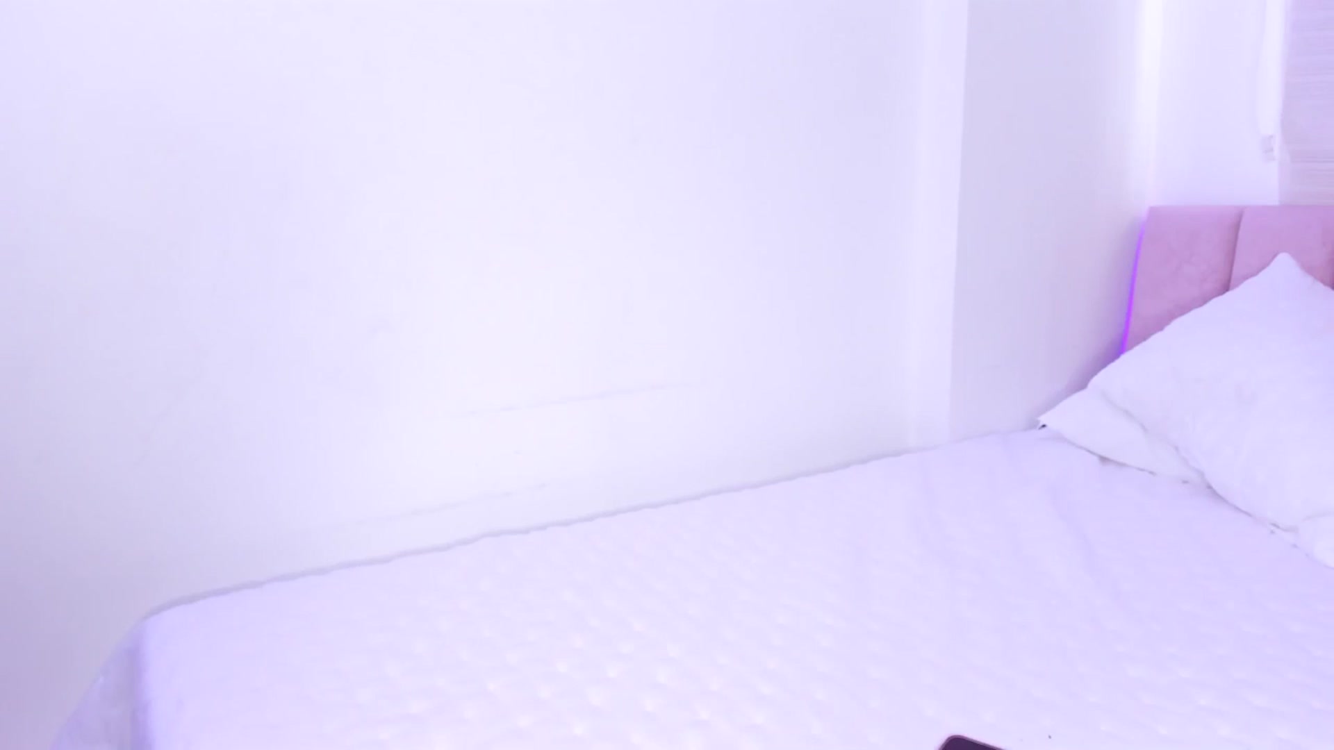 Gallery image thumbnail from Amy_corleone's myfreecams stream on, 12/10/2023, 18:16 image 18 of 20