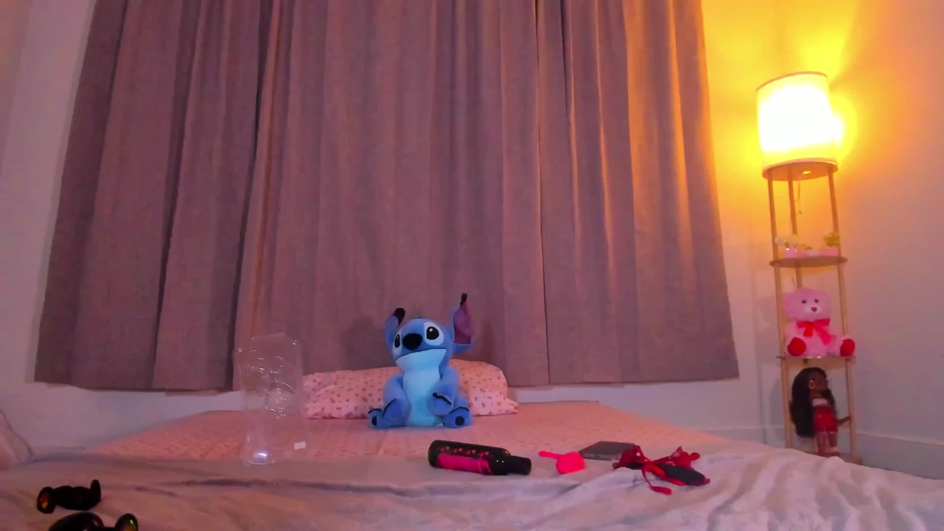 Gallery image thumbnail from Amyheaven_'s myfreecams stream on, 04/02/2025, 08:06 image 5 of 20
