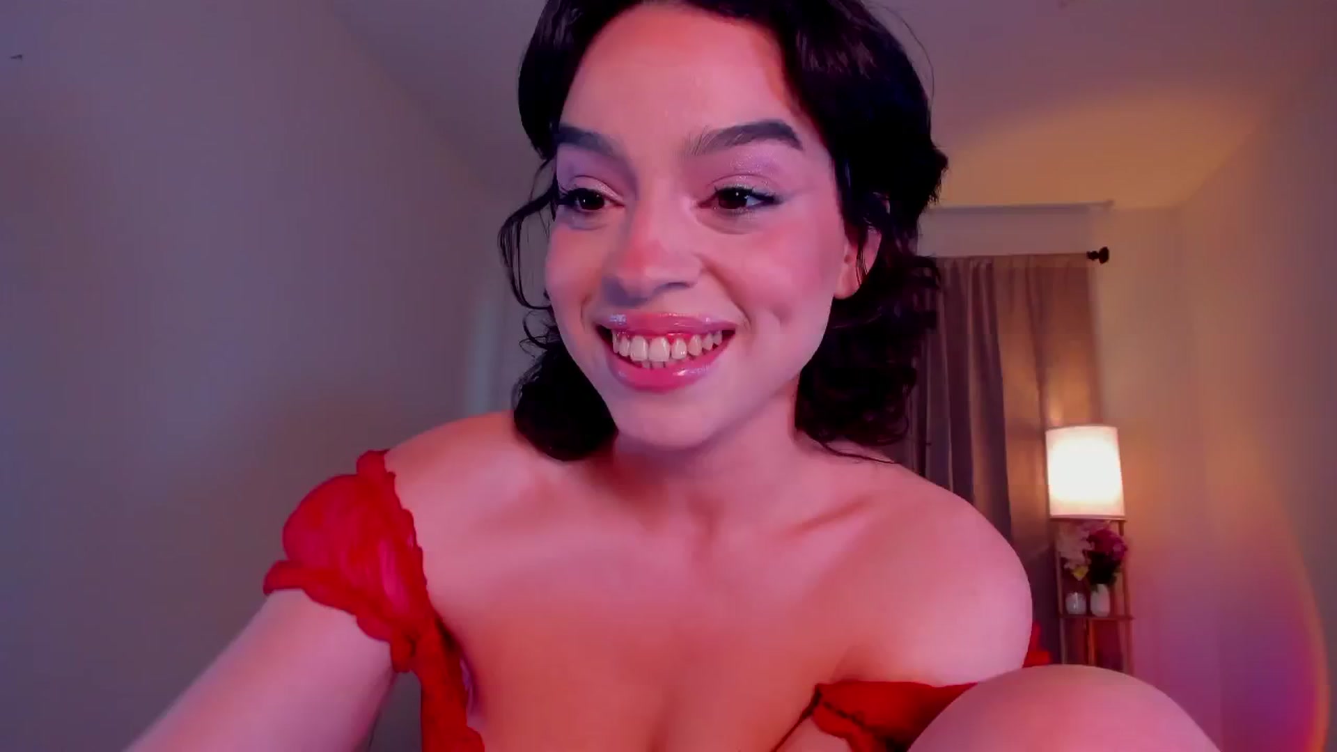 Gallery image thumbnail from Amyheaven_'s myfreecams stream on, 05/11/2025, 10:47 image 13 of 20