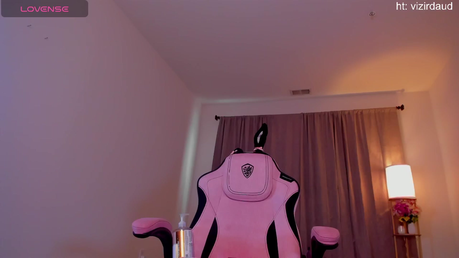 Gallery image thumbnail from Amyheaven_'s myfreecams stream on, 05/21/2025, 19:05 image 5 of 20