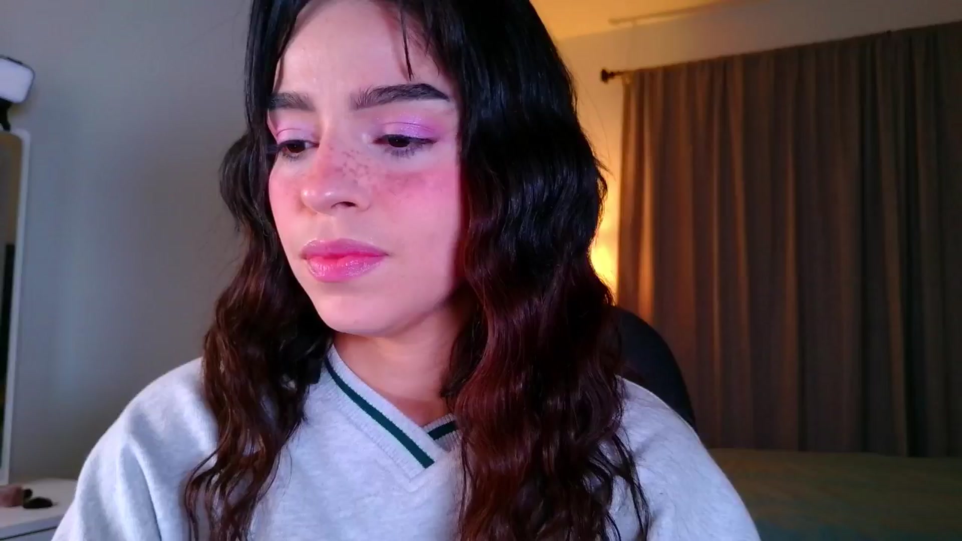 Gallery image thumbnail from Amyheaven_'s myfreecams stream on, 10/22/2025, 09:34 image 3 of 20