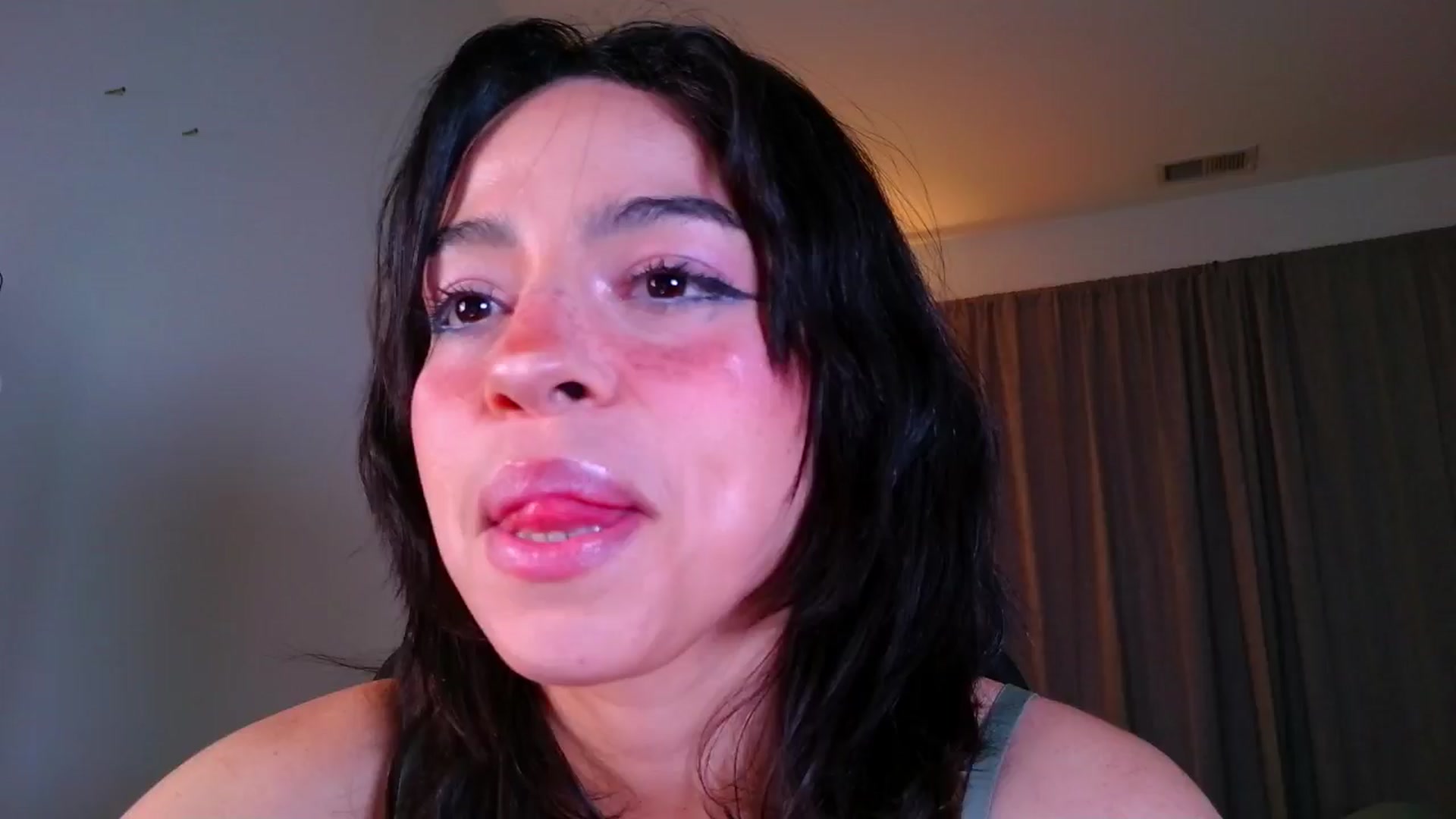 Gallery image thumbnail from Amyheaven_'s myfreecams stream on, 10/26/2025, 09:13 image 13 of 20