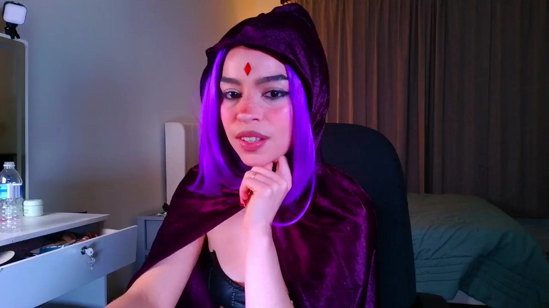Gallery image thumbnail from Amyheaven_'s myfreecams stream on, 11/01/2025, 09:57 image 6 of 20