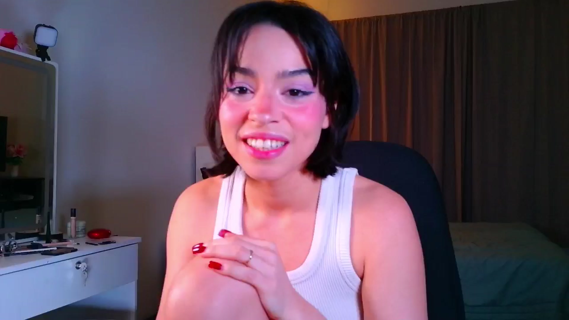 Gallery image thumbnail from Amyheaven_'s myfreecams stream on, 11/08/2025, 11:29 image 3 of 20