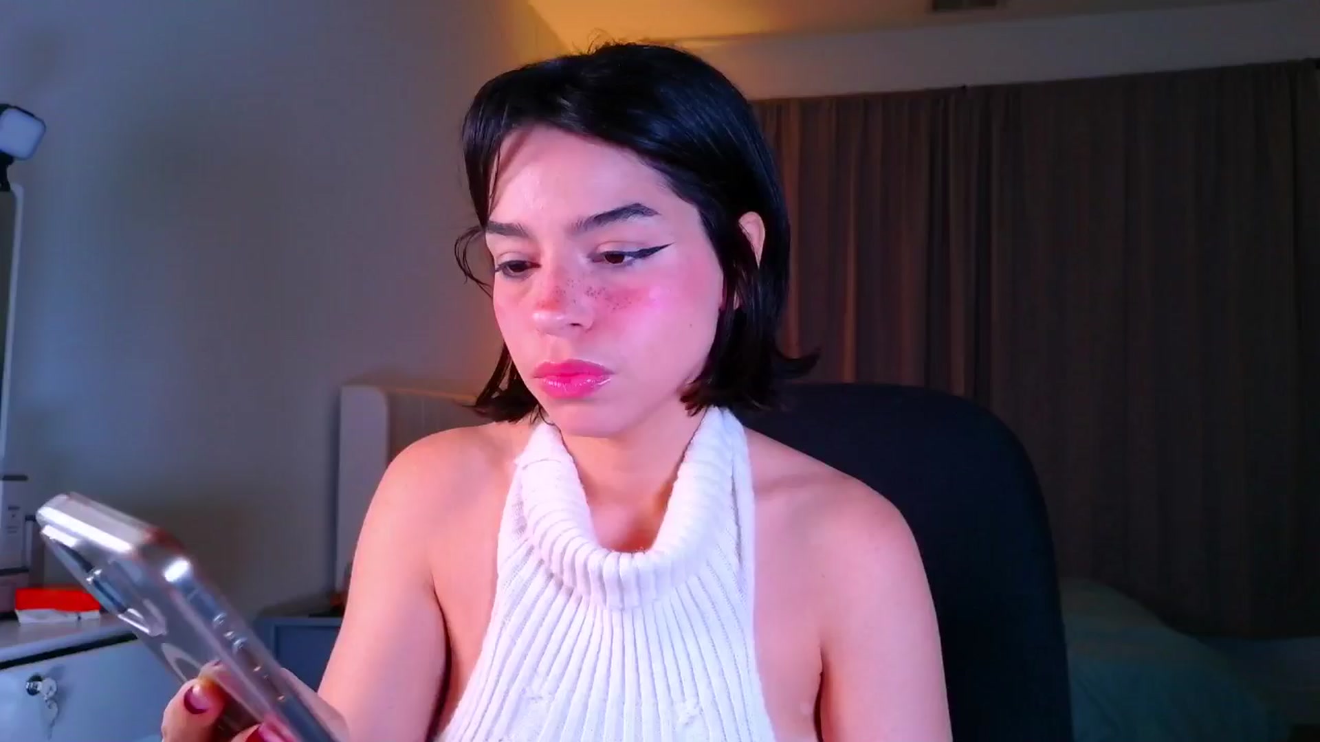 Gallery image thumbnail from Amyheaven_'s myfreecams stream on, 11/15/2025, 10:57 image 3 of 20