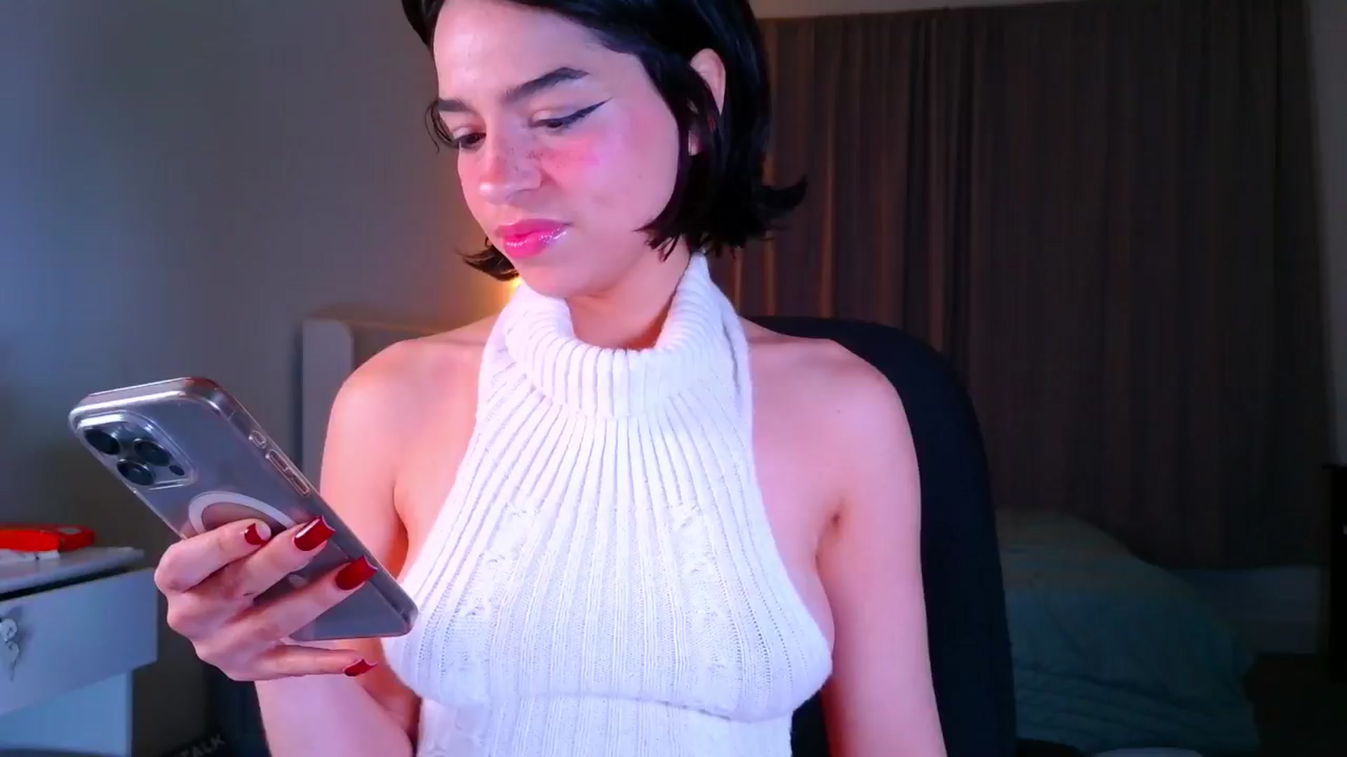 Gallery image thumbnail from Amyheaven_'s myfreecams stream on, 11/15/2025, 10:57 image 18 of 20