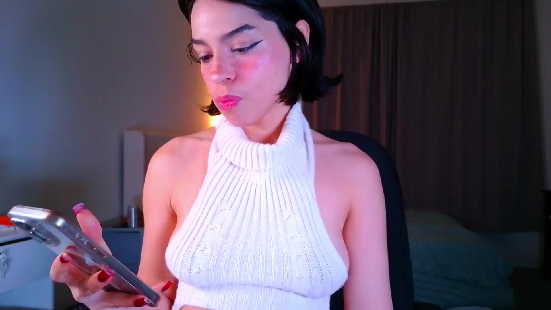 Gallery image thumbnail from Amyheaven_'s myfreecams stream on, 11/15/2025, 10:57 image 16 of 20