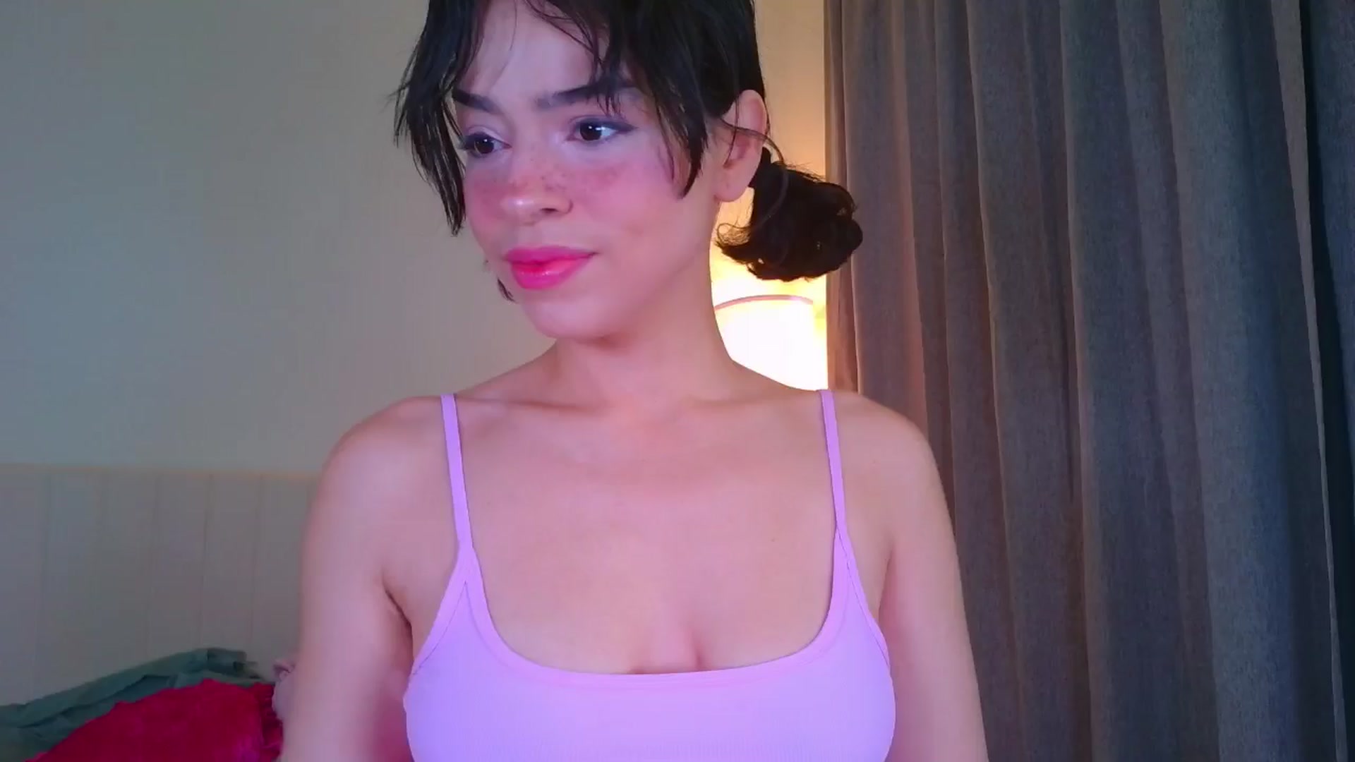 Gallery image thumbnail from Amyheaven_'s myfreecams stream on, 12/12/2025, 19:09 image 1 of 20
