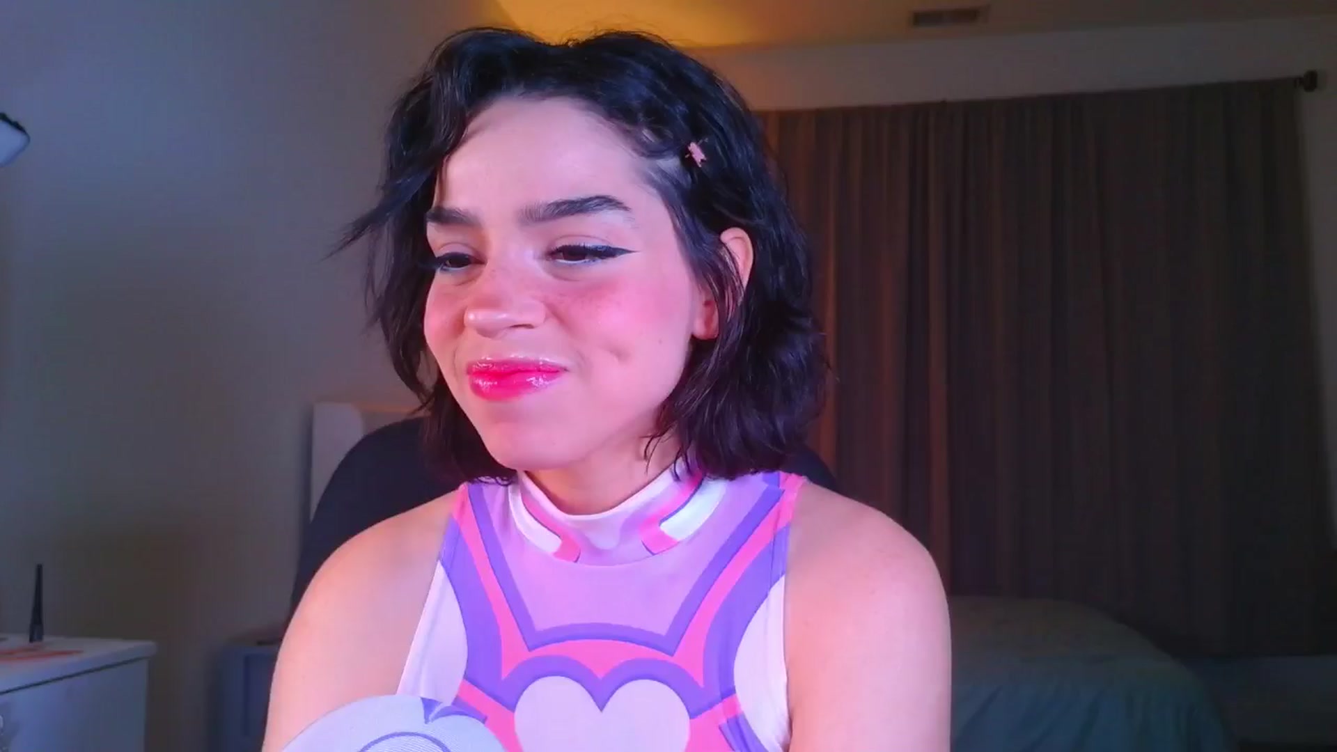 Gallery image thumbnail from Amyheaven_'s myfreecams stream on, 12/14/2025, 08:42 image 20 of 20