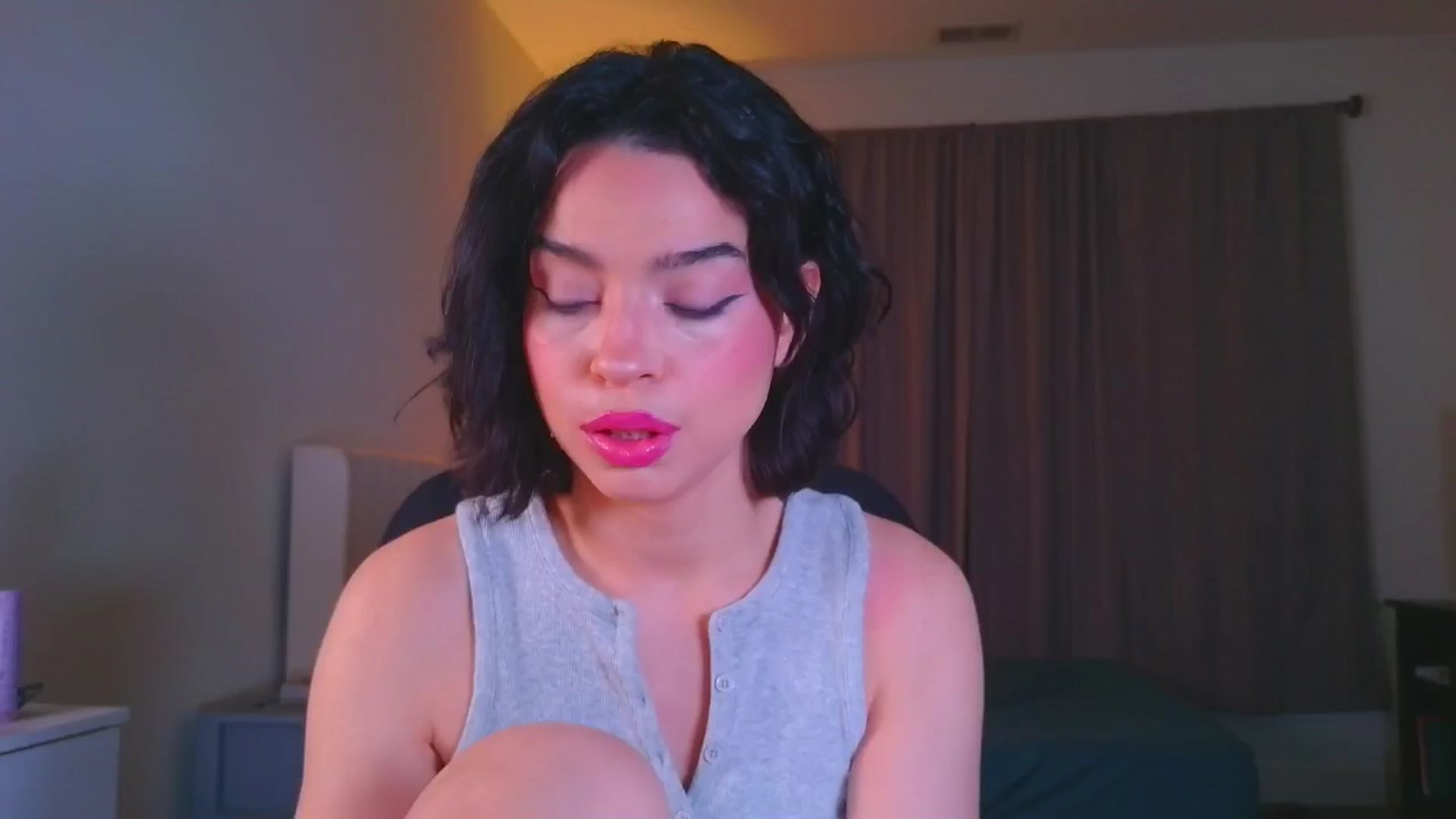 Gallery image thumbnail from Amyheaven_'s myfreecams stream on, 12/29/2025, 09:36 image 1 of 20