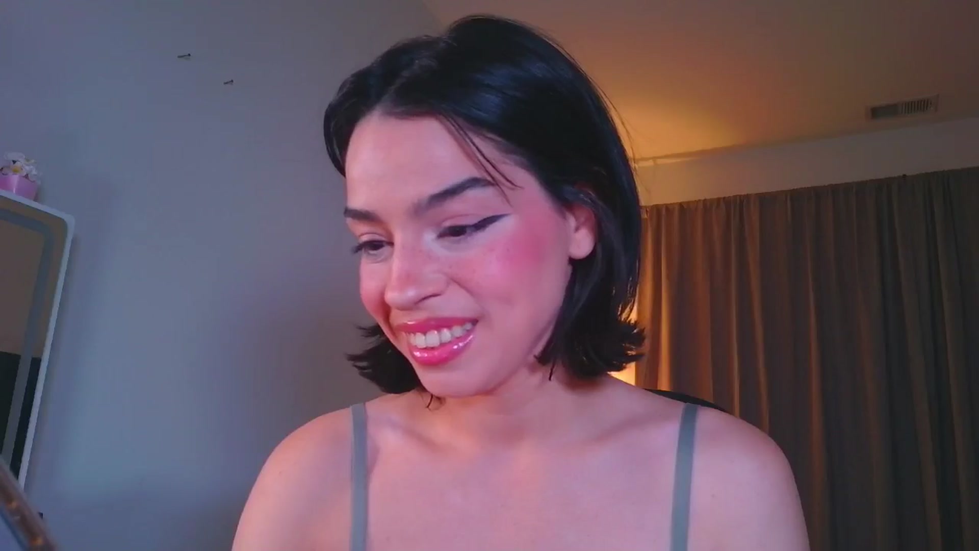 Gallery image thumbnail from Amyheaven_'s myfreecams stream on, 01/03/2026, 10:12 image 20 of 20