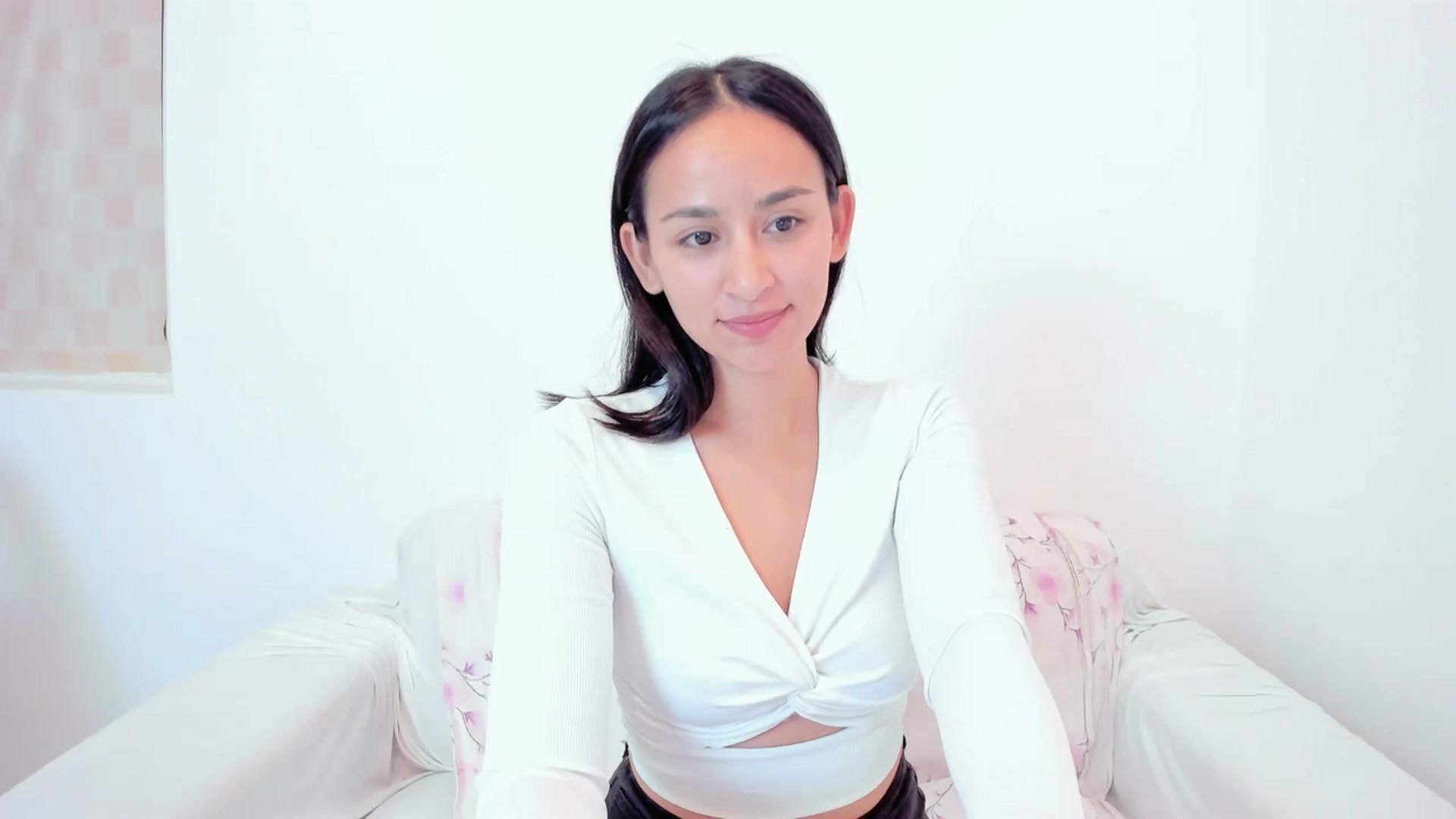 Gallery image thumbnail from Amyourgirl's myfreecams stream on, 01/21/2025, 01:20 image 11 of 20