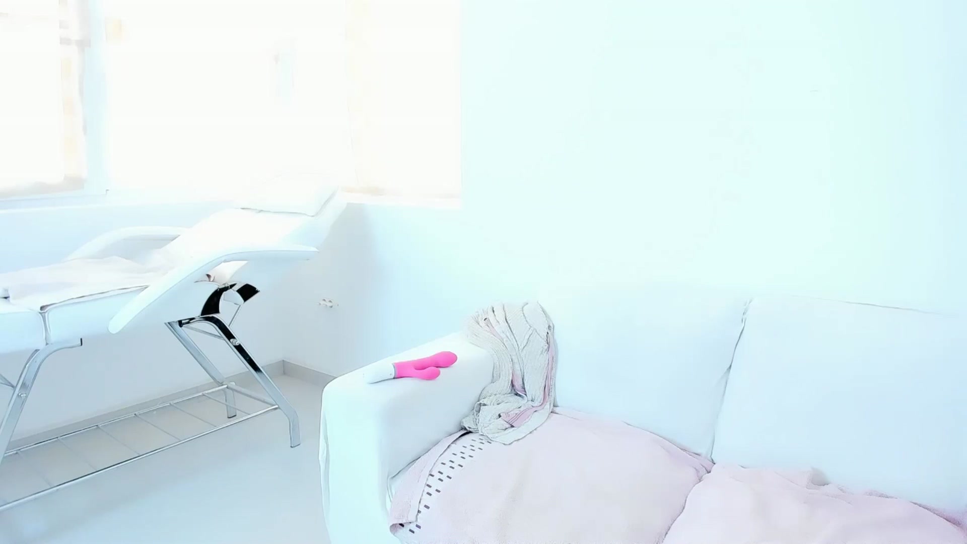 Gallery image thumbnail from Amyourgirl's myfreecams stream on, 02/15/2025, 11:09 image 12 of 20