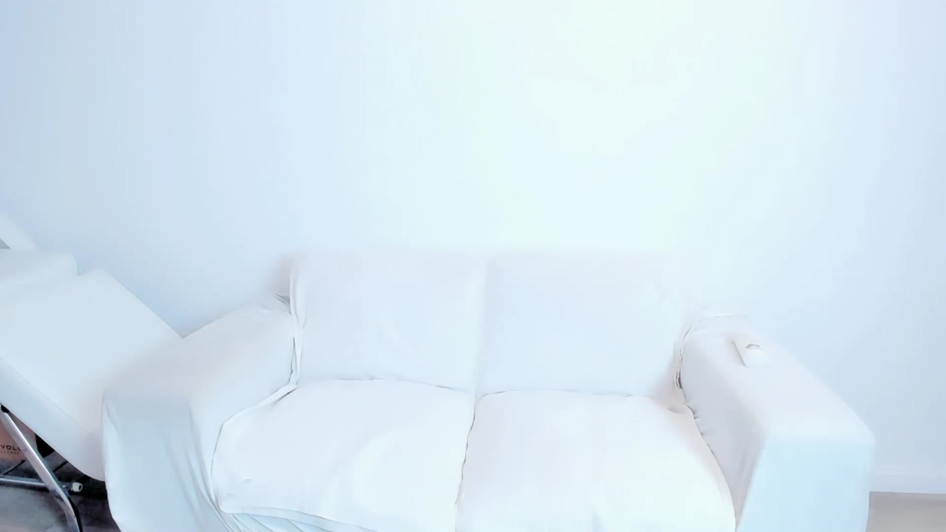 Gallery image thumbnail from Amyourgirl's myfreecams stream on, 04/14/2025, 24:01 image 10 of 20