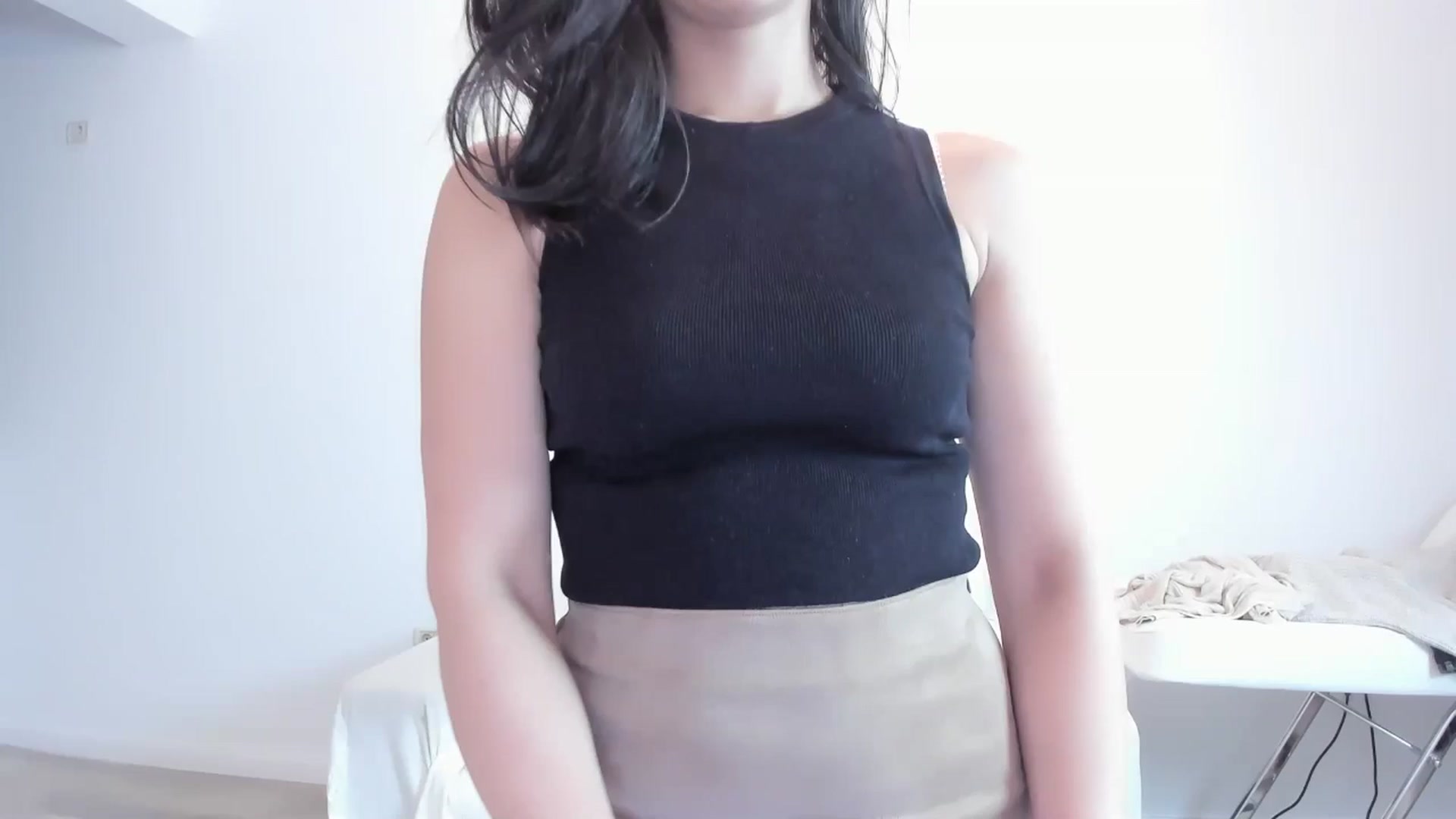 Gallery image thumbnail from Amyourgirl's myfreecams stream on, 04/26/2025, 22:05 image 9 of 20
