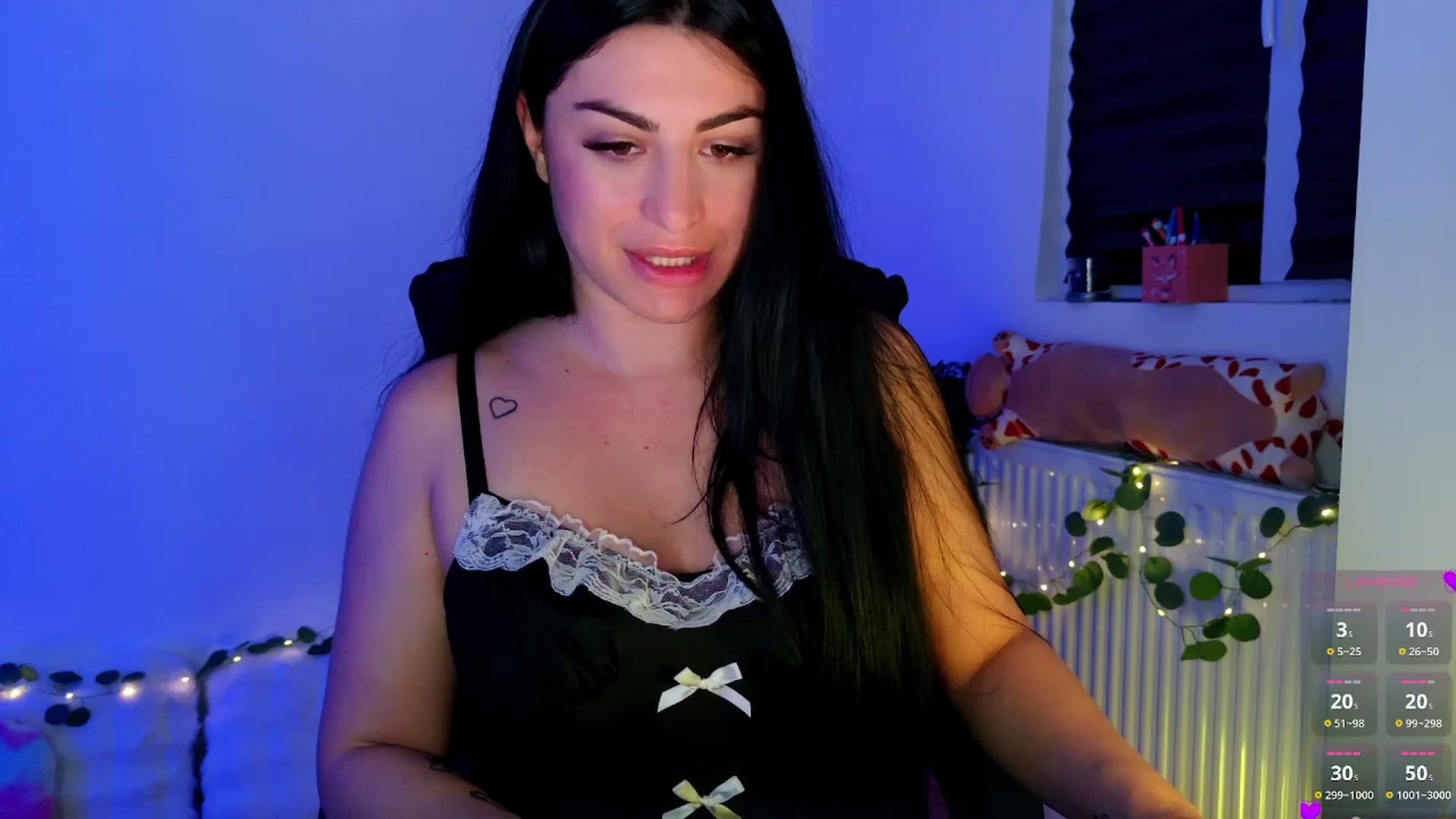 Gallery image thumbnail from Amystique's myfreecams stream on, 04/28/2026, 22:59 image 4 of 20