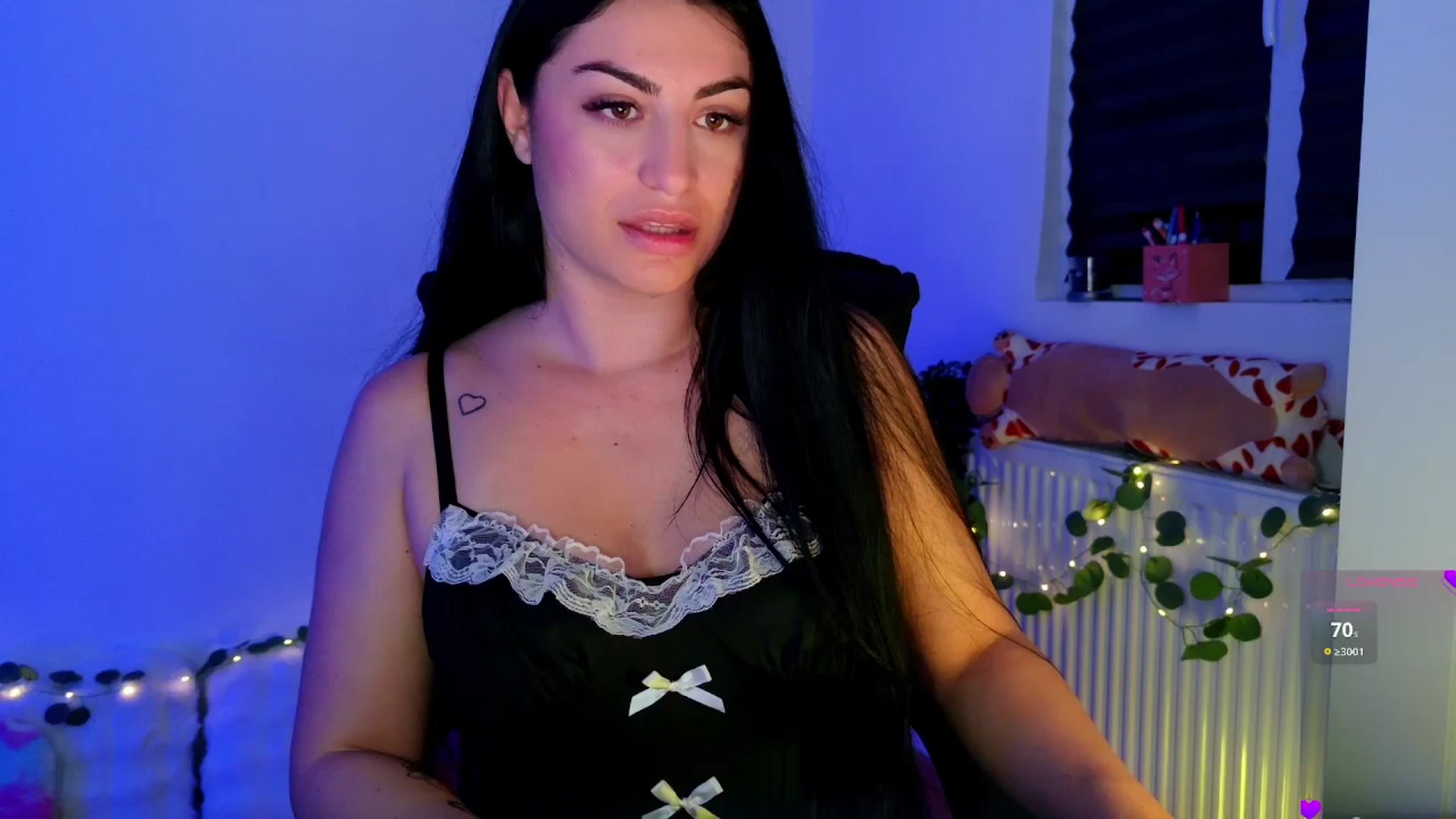 Gallery image thumbnail from Amystique's myfreecams stream on, 04/28/2026, 22:59 image 1 of 20