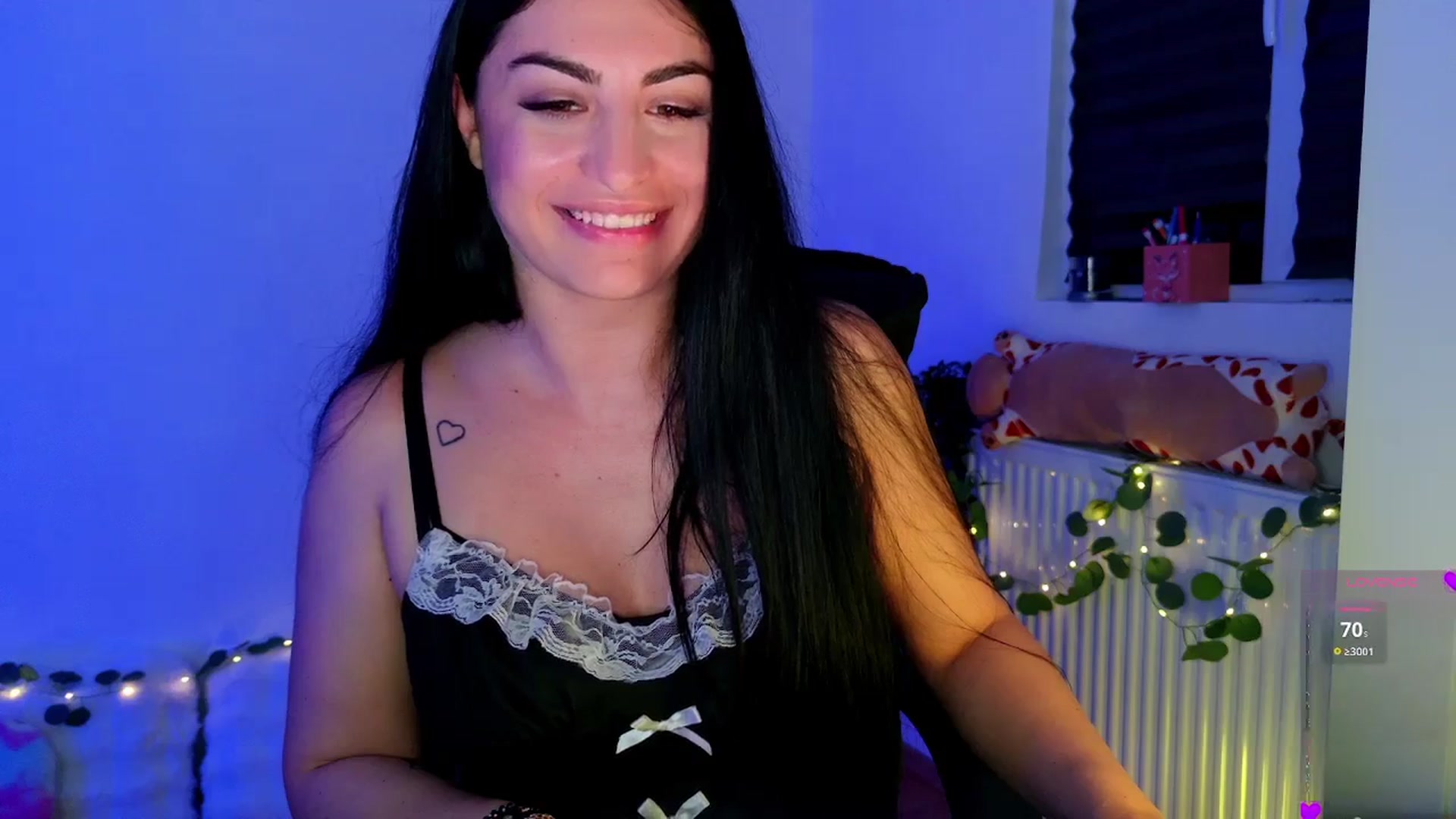 Gallery image thumbnail from Amystique's myfreecams stream on, 04/28/2026, 22:59 image 8 of 20
