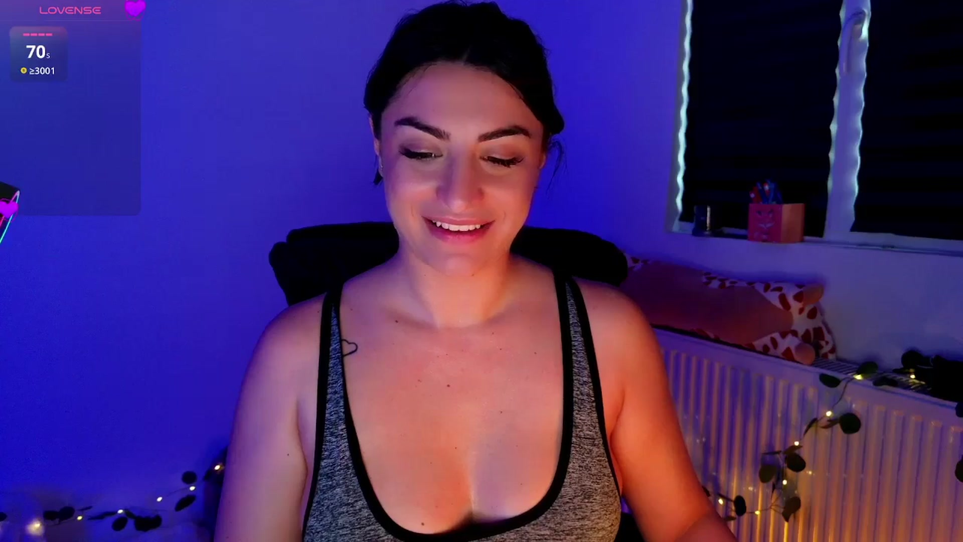 Gallery image thumbnail from Amystique's myfreecams stream on, 05/04/2026, 04:27 image 20 of 20