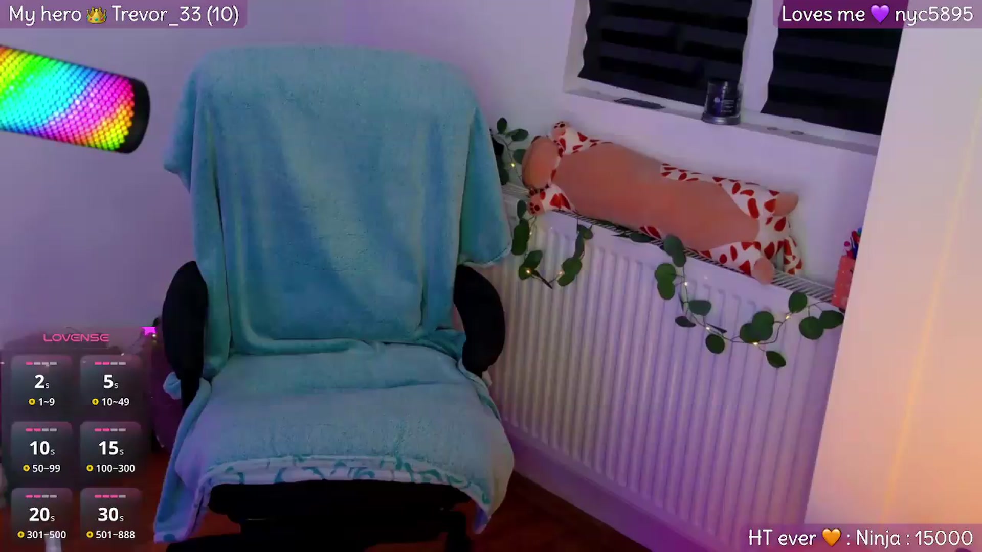 Gallery image thumbnail from Amystique's myfreecams stream on, 05/21/2026, 24:52 image 6 of 20