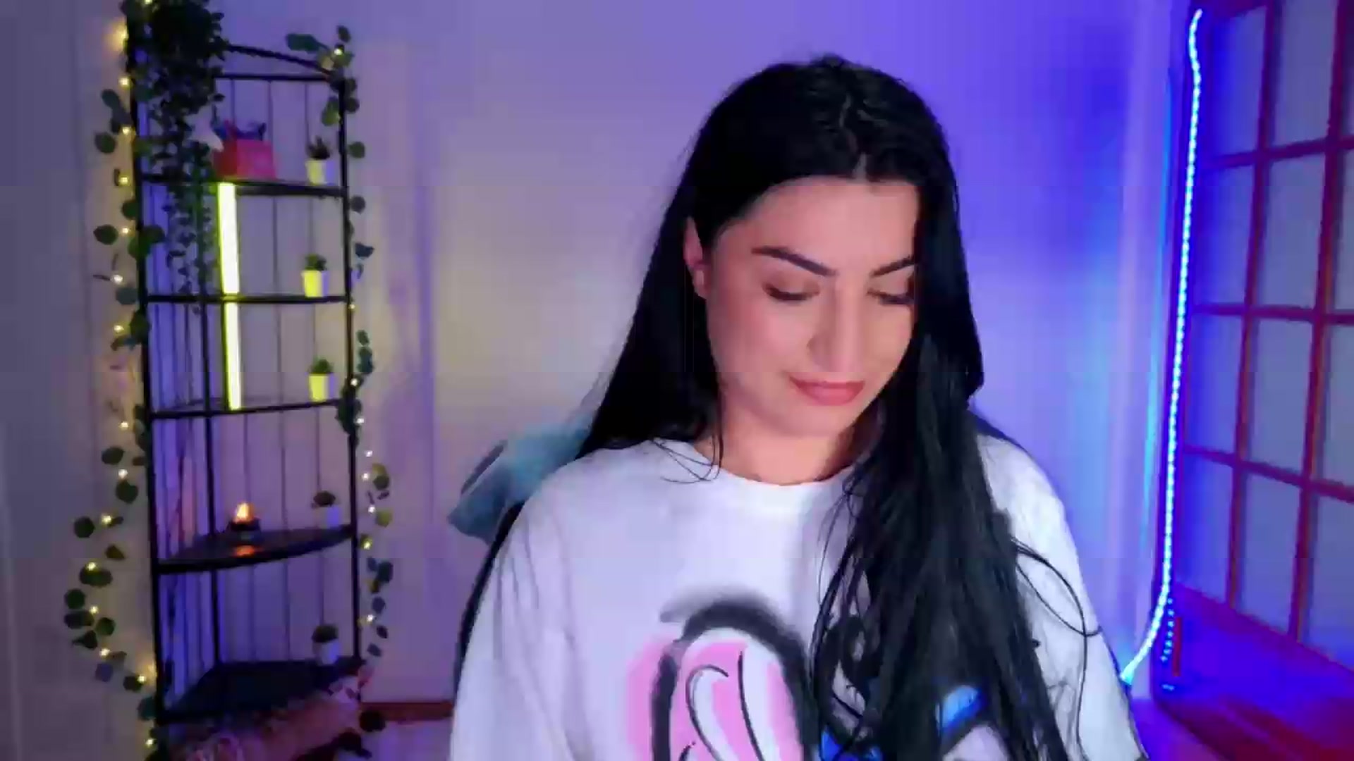 Gallery image thumbnail from Amystique's myfreecams stream on, 05/22/2026, 06:12 image 9 of 20
