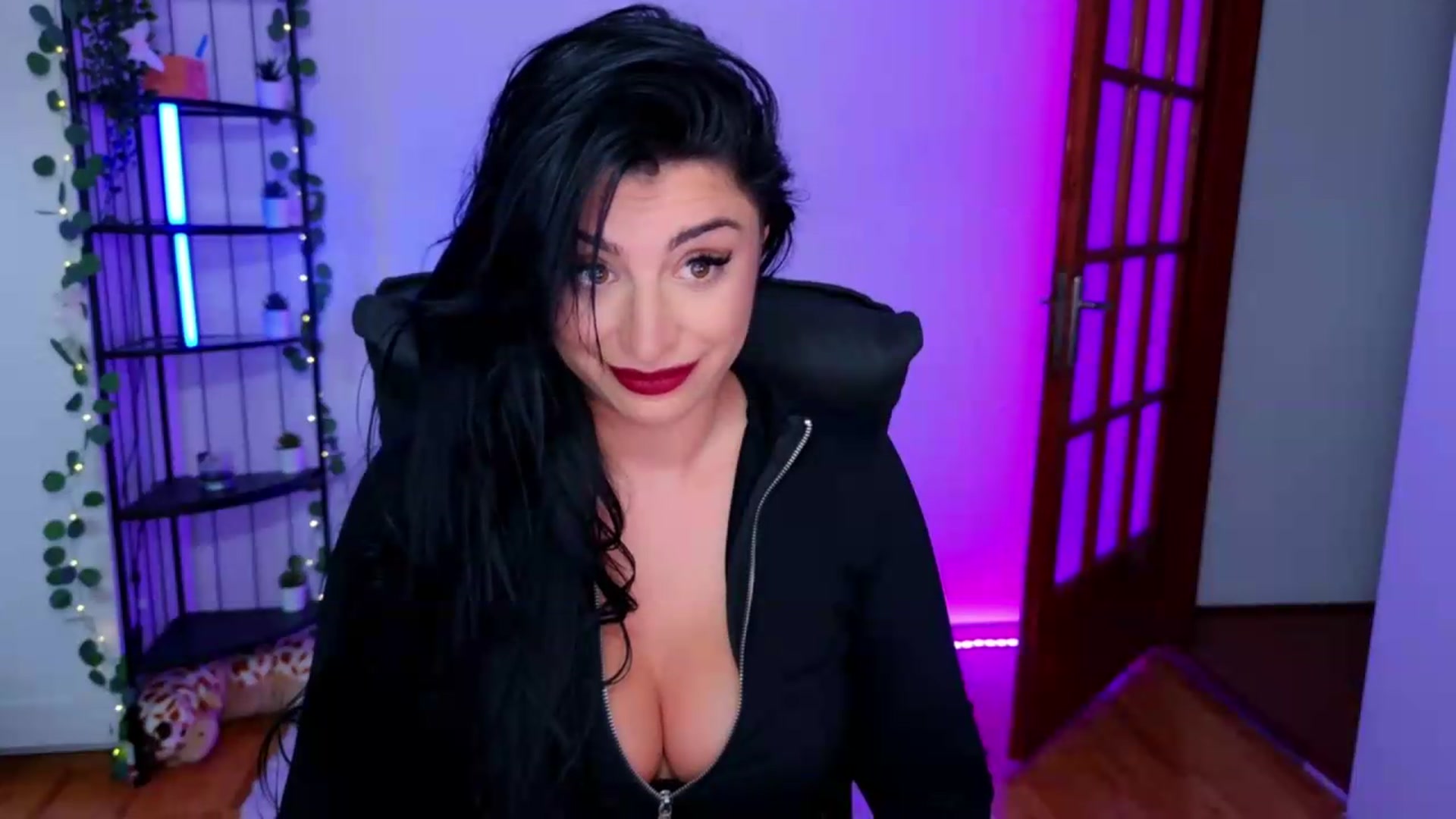 Gallery image thumbnail from Amystique's myfreecams stream on, 06/01/2026, 03:43 image 9 of 20