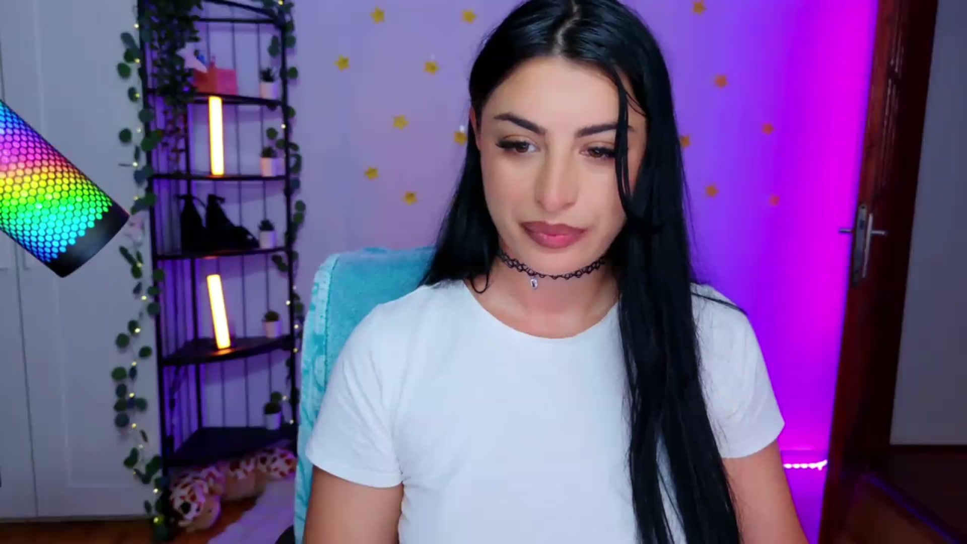 Gallery image thumbnail from Amystique's myfreecams stream on, 06/03/2026, 01:09 image 7 of 20