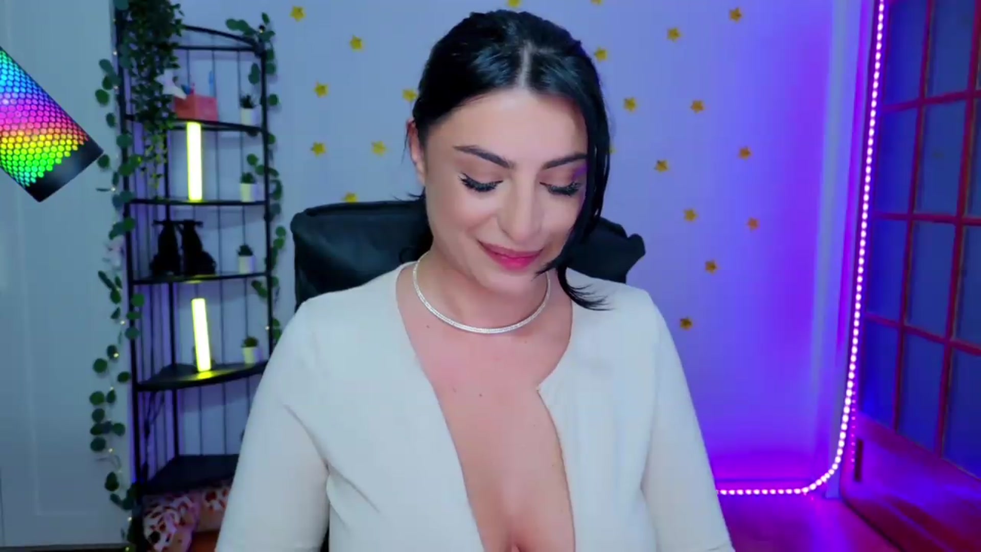 Gallery image thumbnail from Amystique's myfreecams stream on, 06/07/2026, 04:38 image 5 of 20