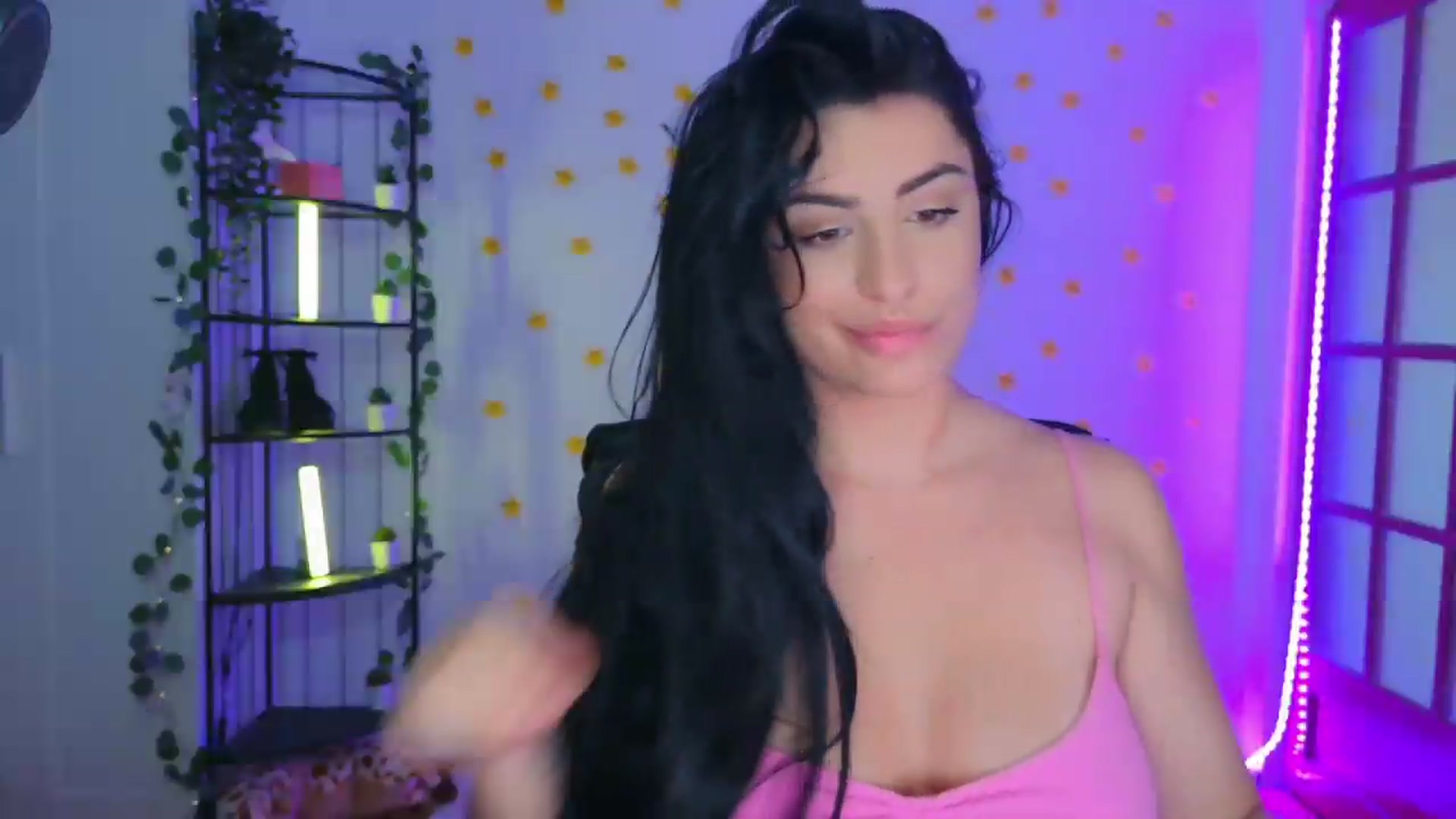 Gallery image thumbnail from Amystique's myfreecams stream on, 06/15/2026, 04:23 image 12 of 20