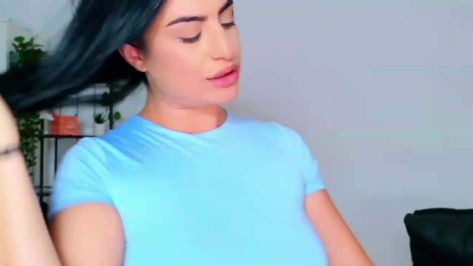 Gallery image thumbnail from Amystique's myfreecams stream on, 06/23/2026, 14:52 image 15 of 20