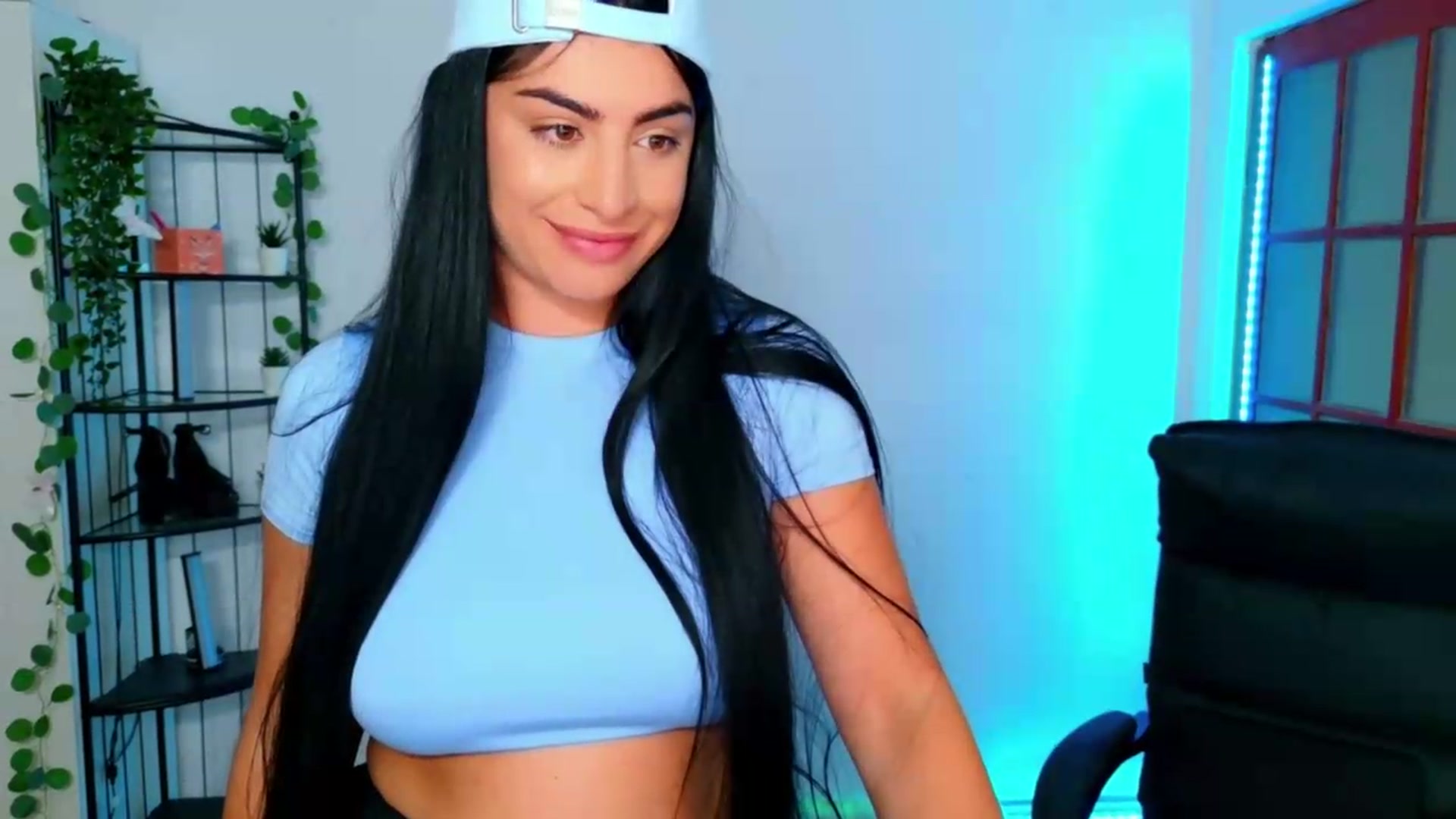 Gallery image thumbnail from Amystique's myfreecams stream on, 06/23/2026, 17:17 image 7 of 20