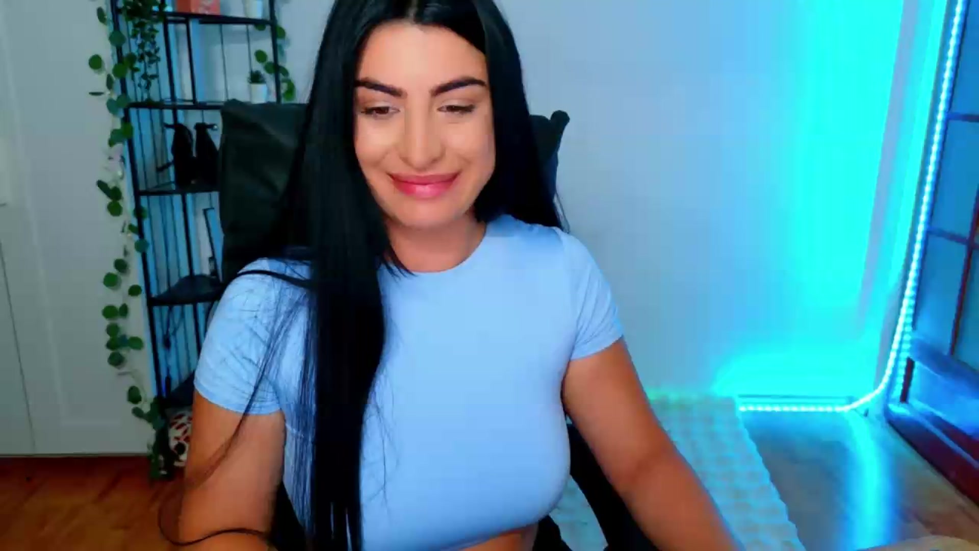 Gallery image thumbnail from Amystique's myfreecams stream on, 06/23/2026, 17:17 image 20 of 20