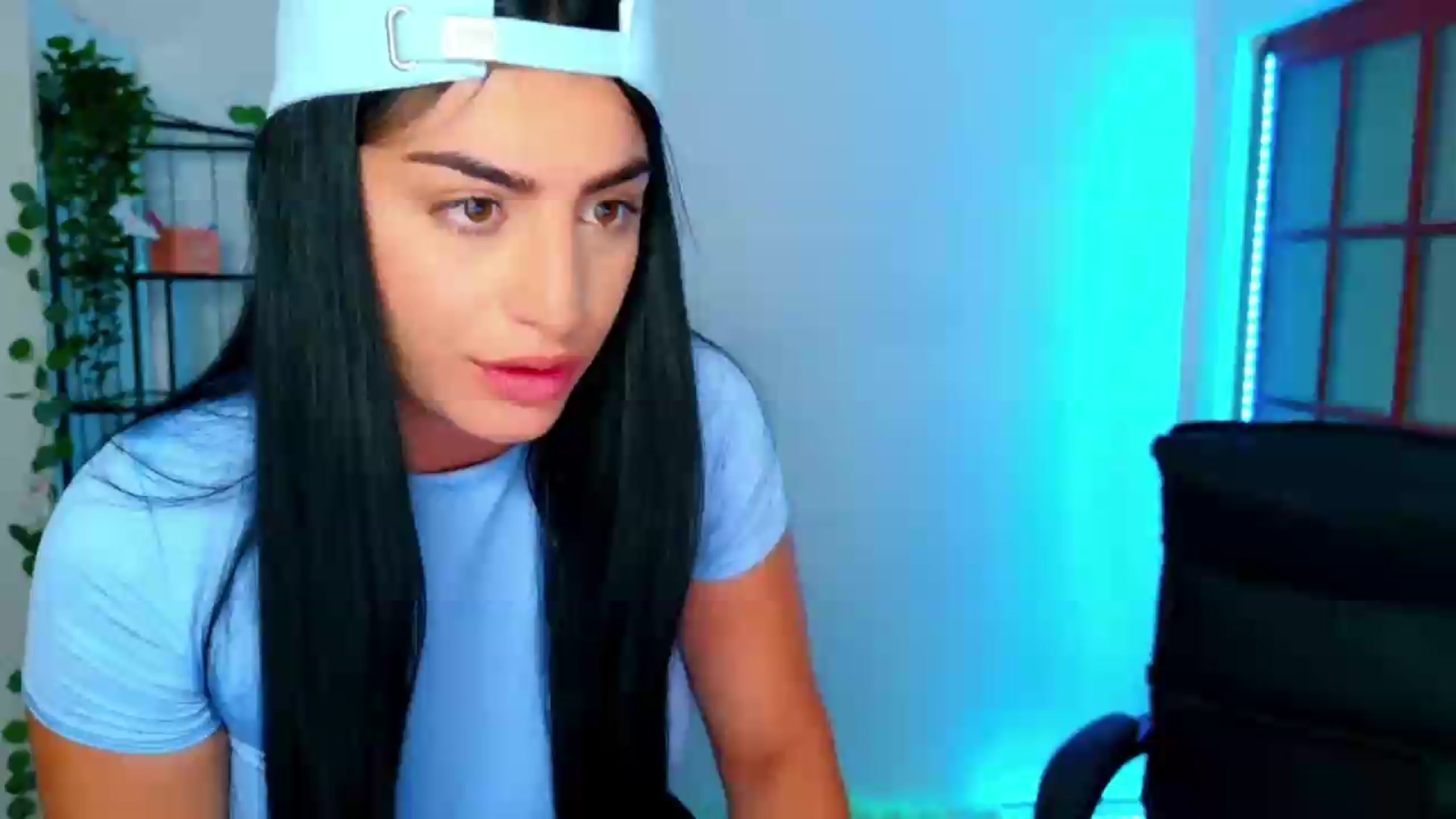 Gallery image thumbnail from Amystique's myfreecams stream on, 06/23/2026, 17:17 image 8 of 20