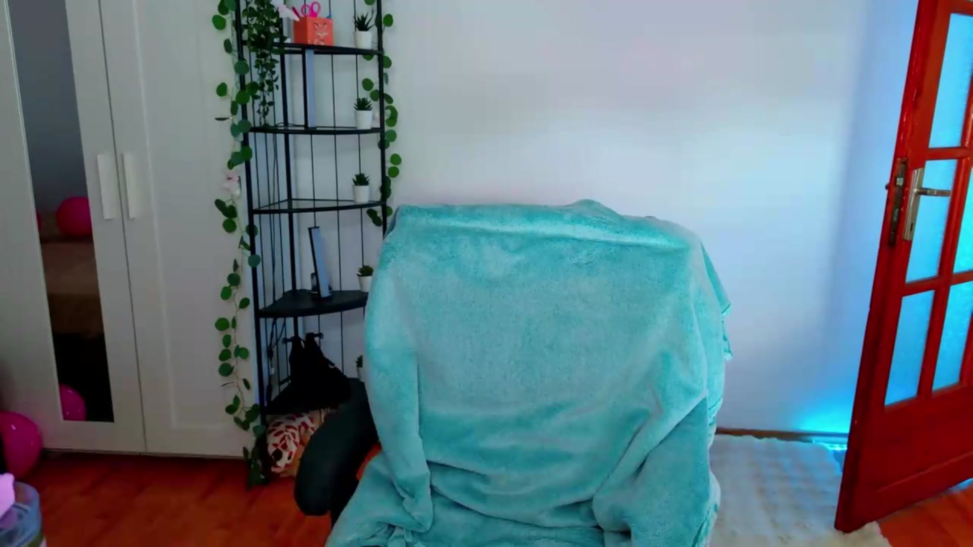 Gallery image thumbnail from Amystique's myfreecams stream on, 06/24/2026, 12:50 image 7 of 20