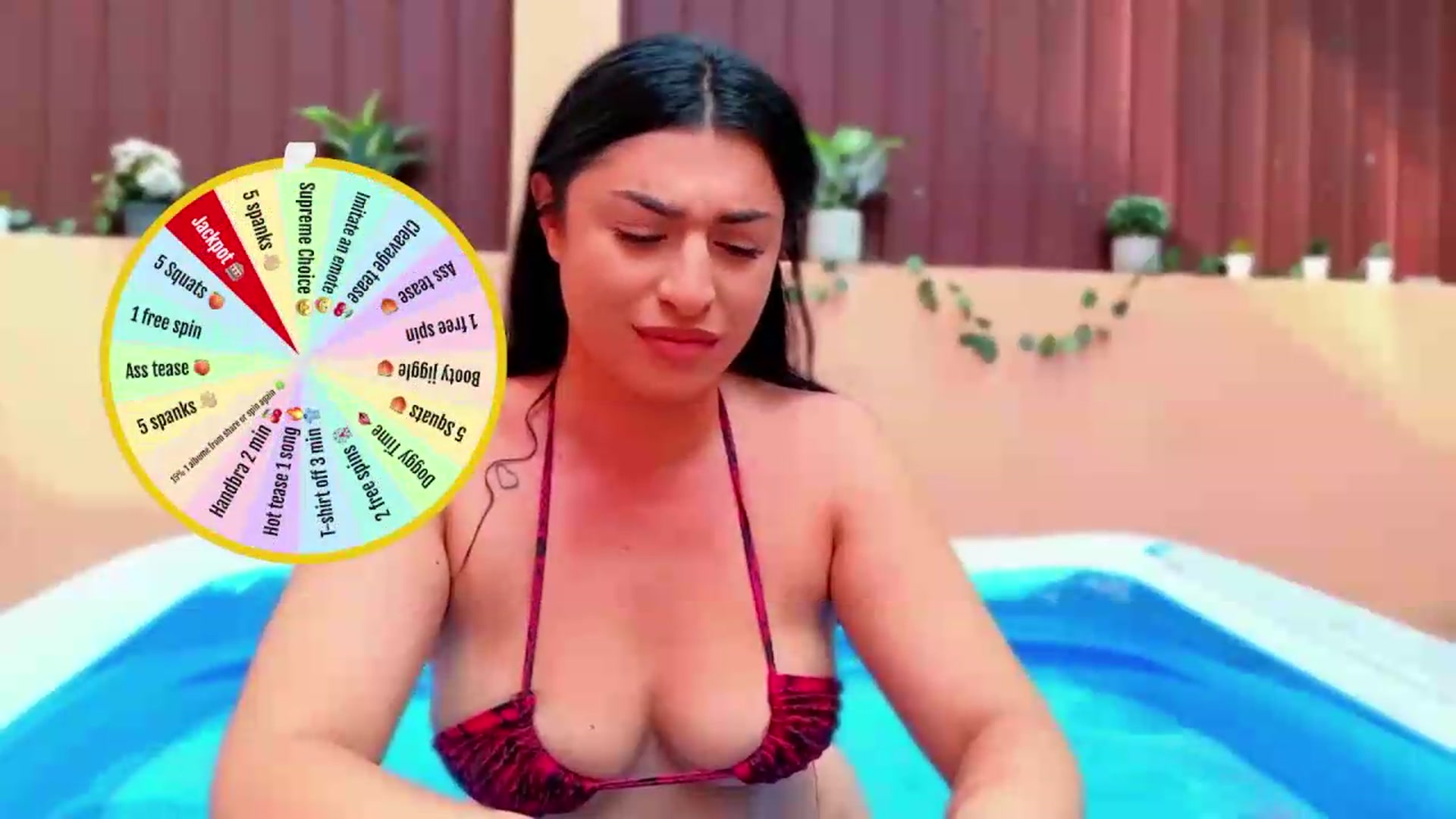 Gallery image thumbnail from Amystique's myfreecams stream on, 06/25/2026, 16:01 image 12 of 20