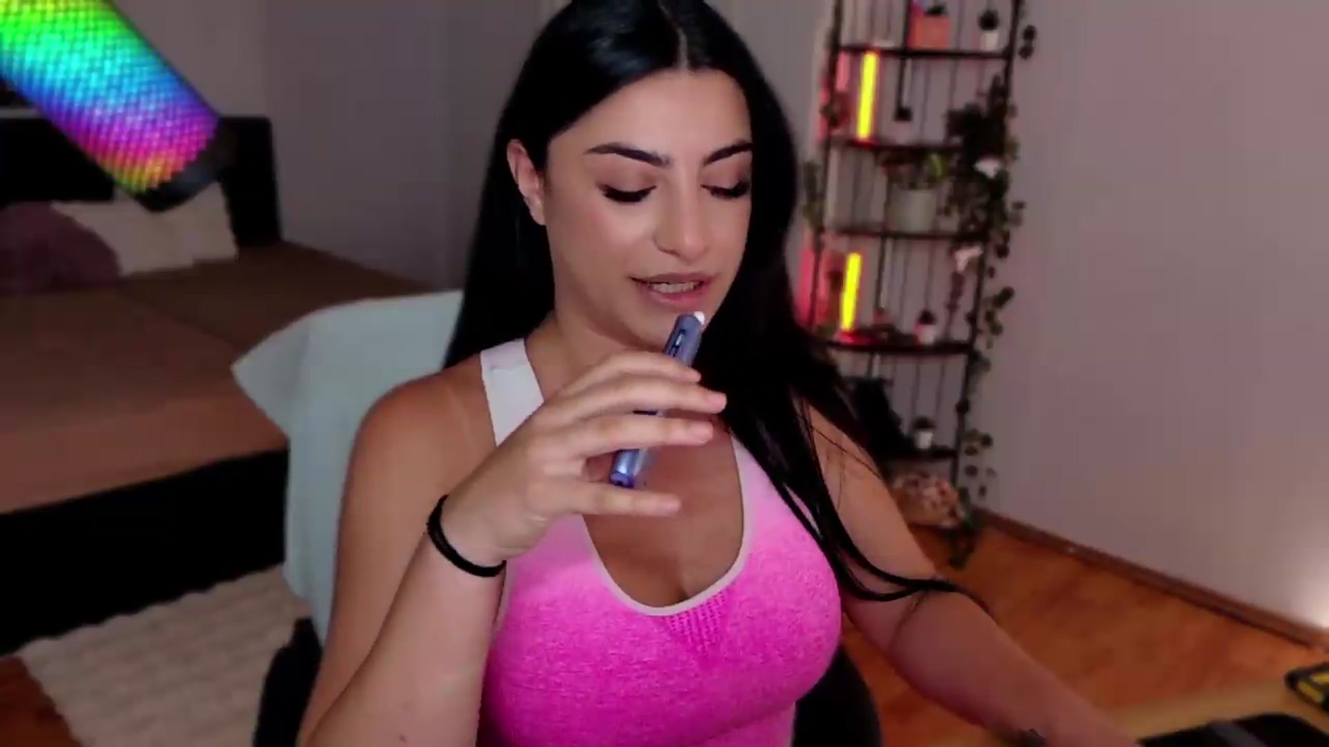 Gallery image thumbnail from Amystique's myfreecams stream on, 06/29/2026, 20:26 image 20 of 20