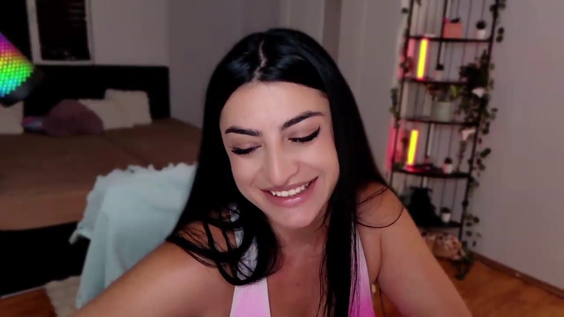 Gallery image thumbnail from Amystique's myfreecams stream on, 06/29/2026, 22:28 image 6 of 20