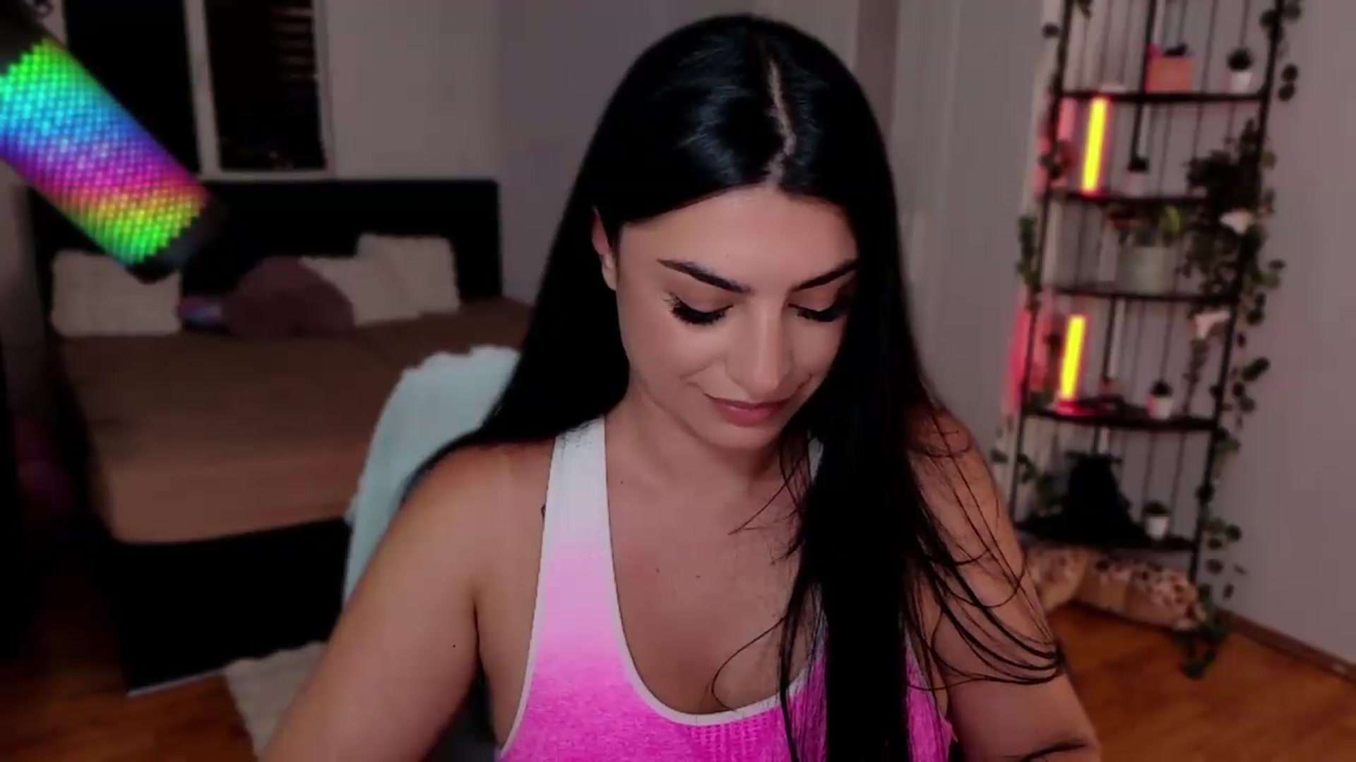 Gallery image thumbnail from Amystique's myfreecams stream on, 06/29/2026, 22:28 image 14 of 20