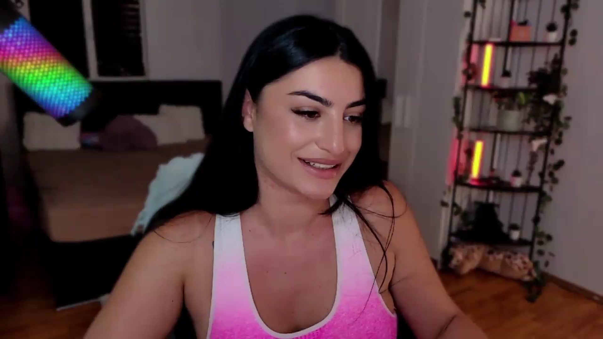 Gallery image thumbnail from Amystique's myfreecams stream on, 06/29/2026, 22:28 image 19 of 20