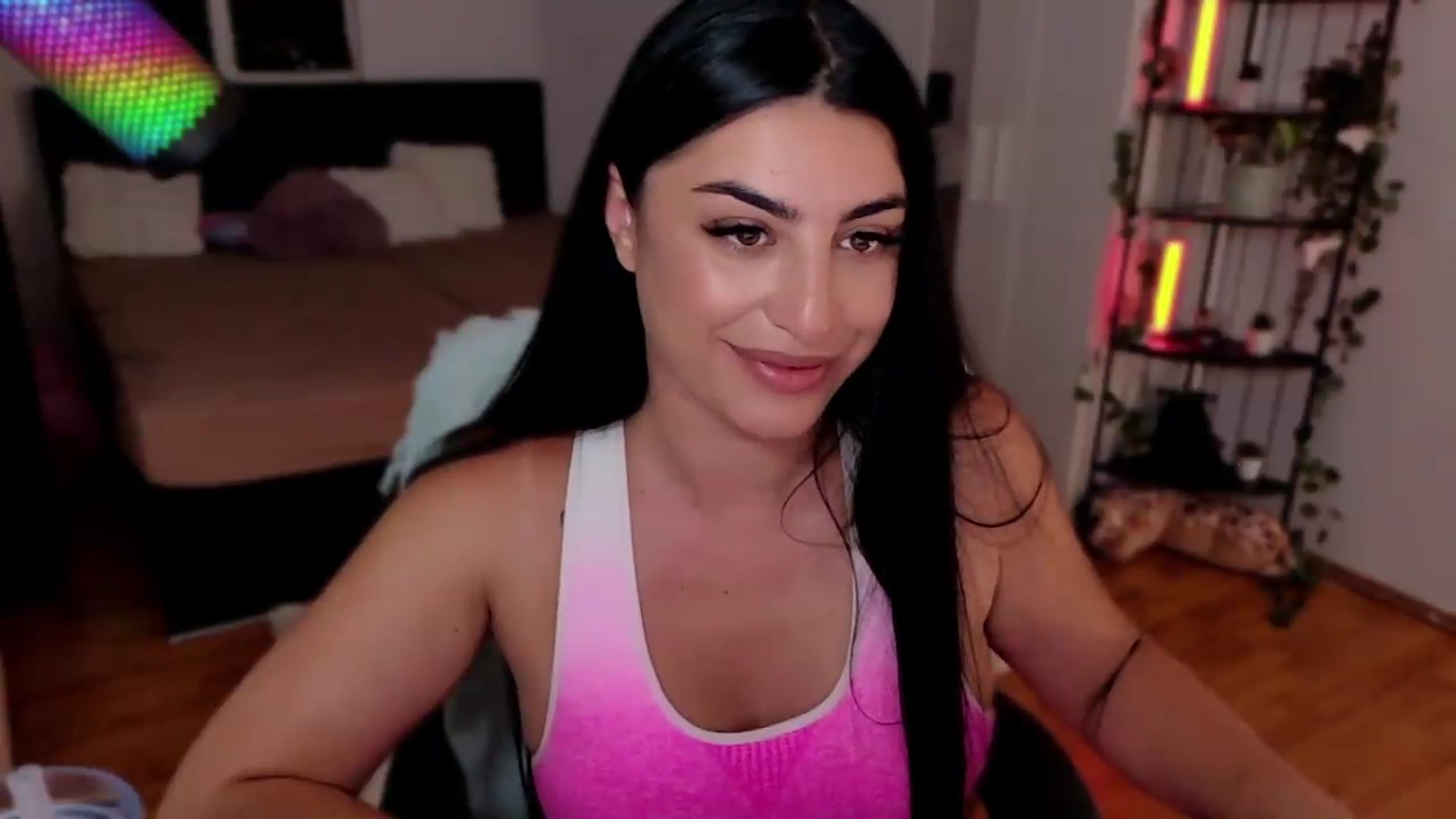 Gallery image thumbnail from Amystique's myfreecams stream on, 06/29/2026, 22:28 image 10 of 20