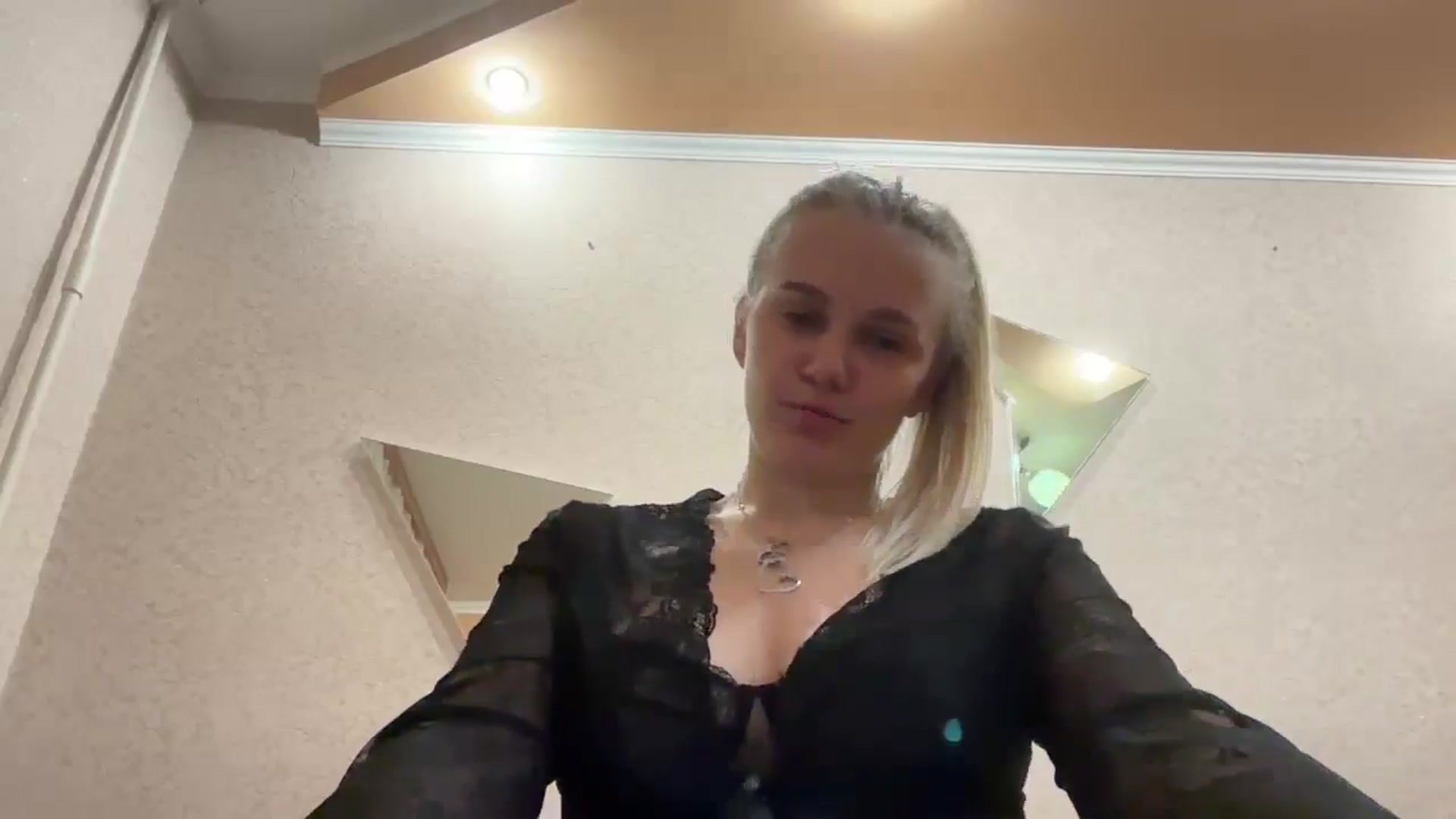 Gallery image thumbnail from An1taa's myfreecams stream on, 09/23/2024, 19:35 image 12 of 20