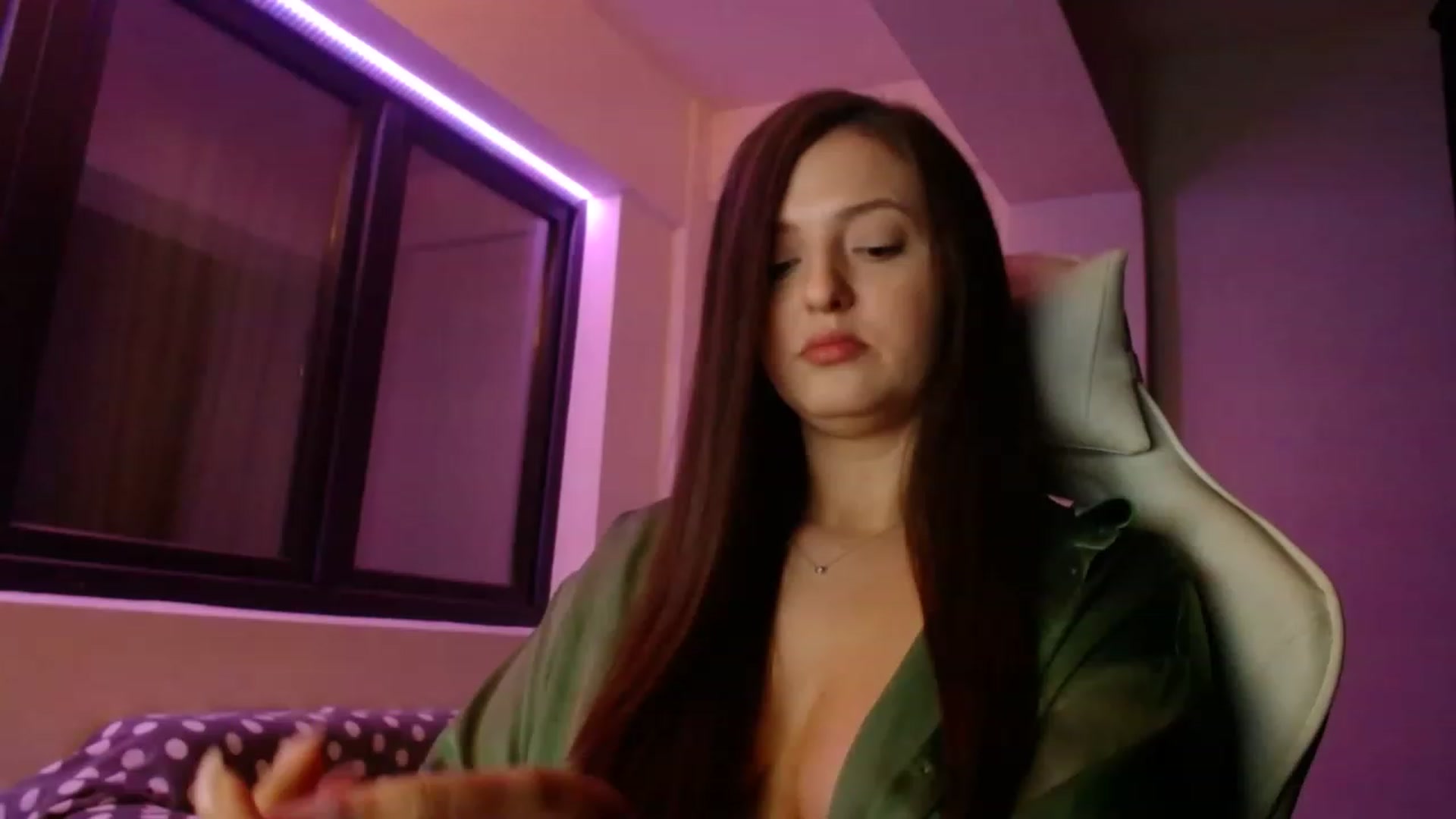 Gallery image thumbnail from AnAzingEricka's myfreecams stream on, 11/15/2022, 08:08 image 11 of 20