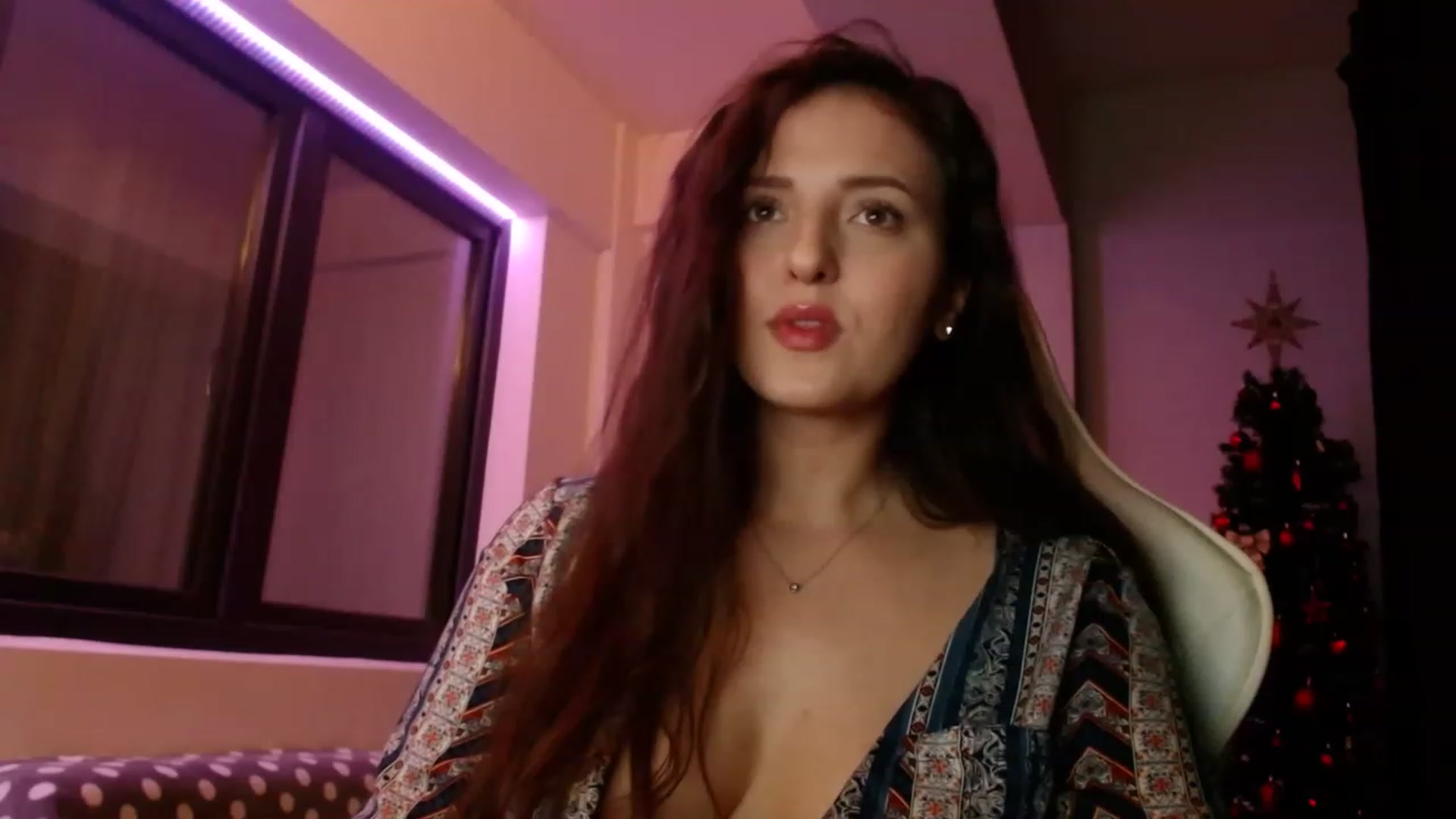 Gallery image thumbnail from AnAzingEricka's myfreecams stream on, 01/09/2023, 07:36 image 17 of 20