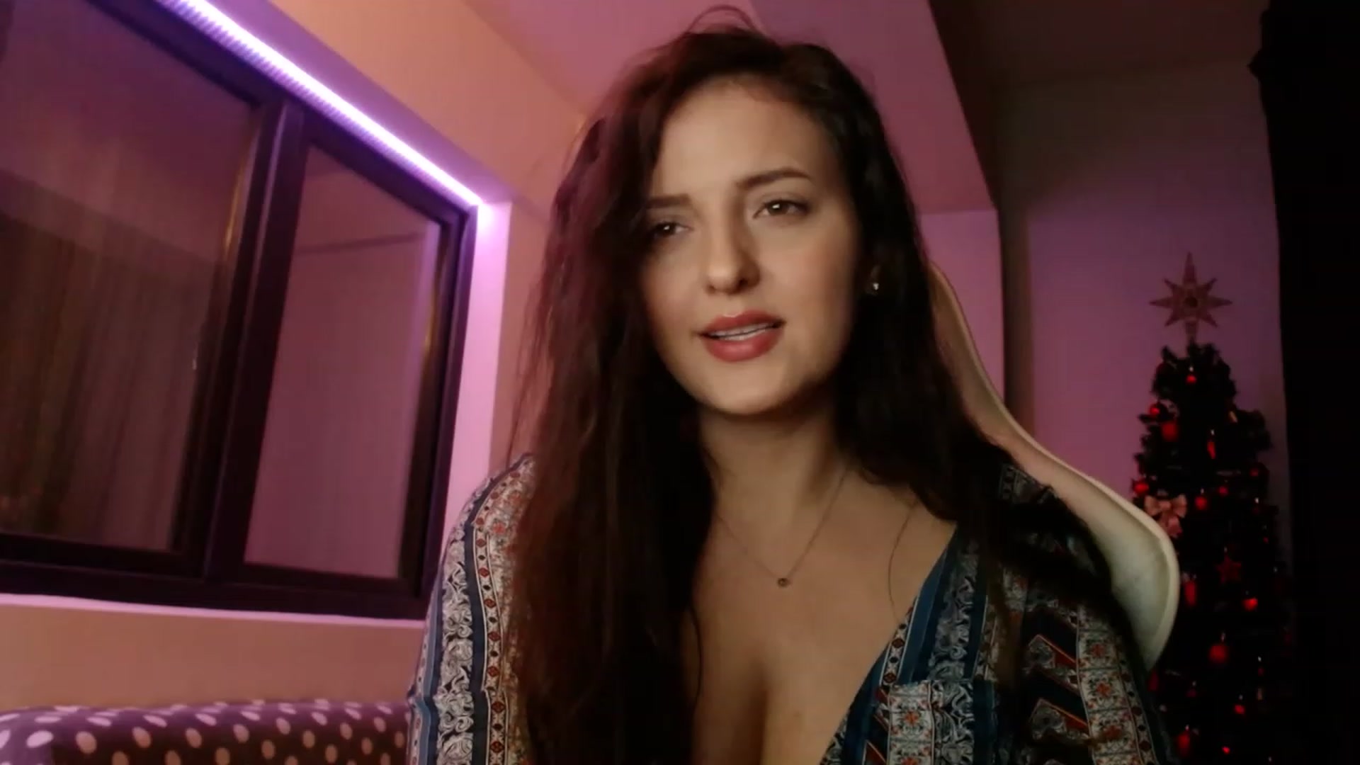 Gallery image thumbnail from AnAzingEricka's myfreecams stream on, 01/09/2023, 07:36 image 20 of 20