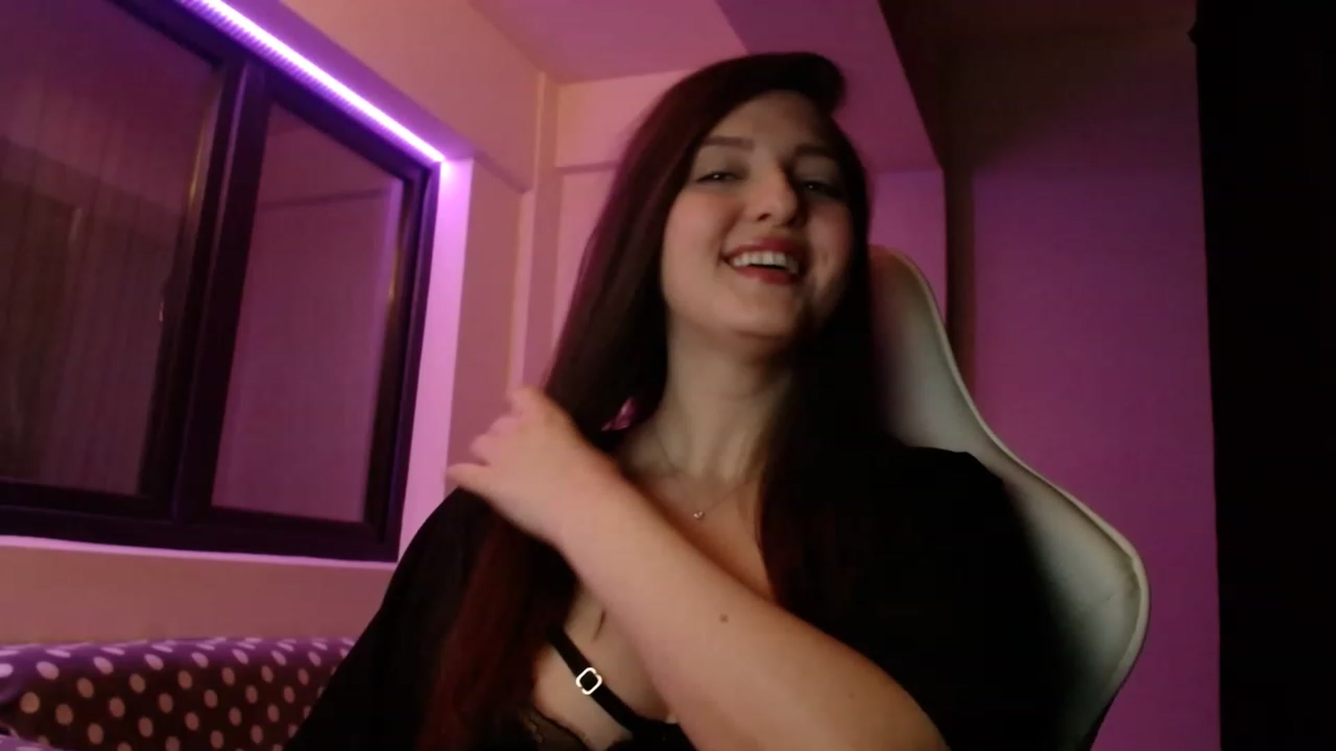 Gallery image thumbnail from AnAzingEricka's myfreecams stream on, 02/12/2023, 08:42 image 3 of 20
