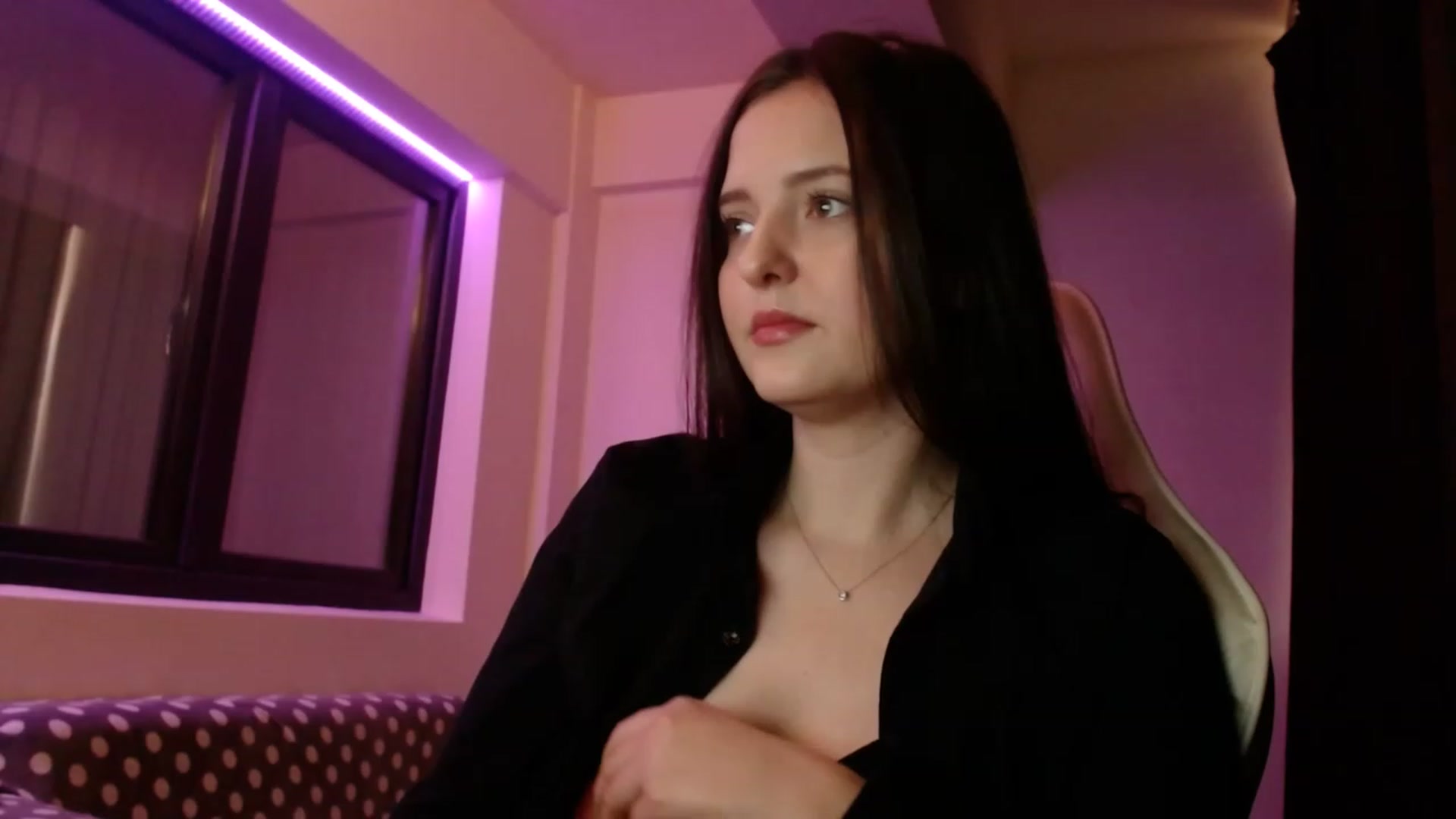 Gallery image thumbnail from AnAzingEricka's myfreecams stream on, 02/17/2023, 07:56 image 18 of 20