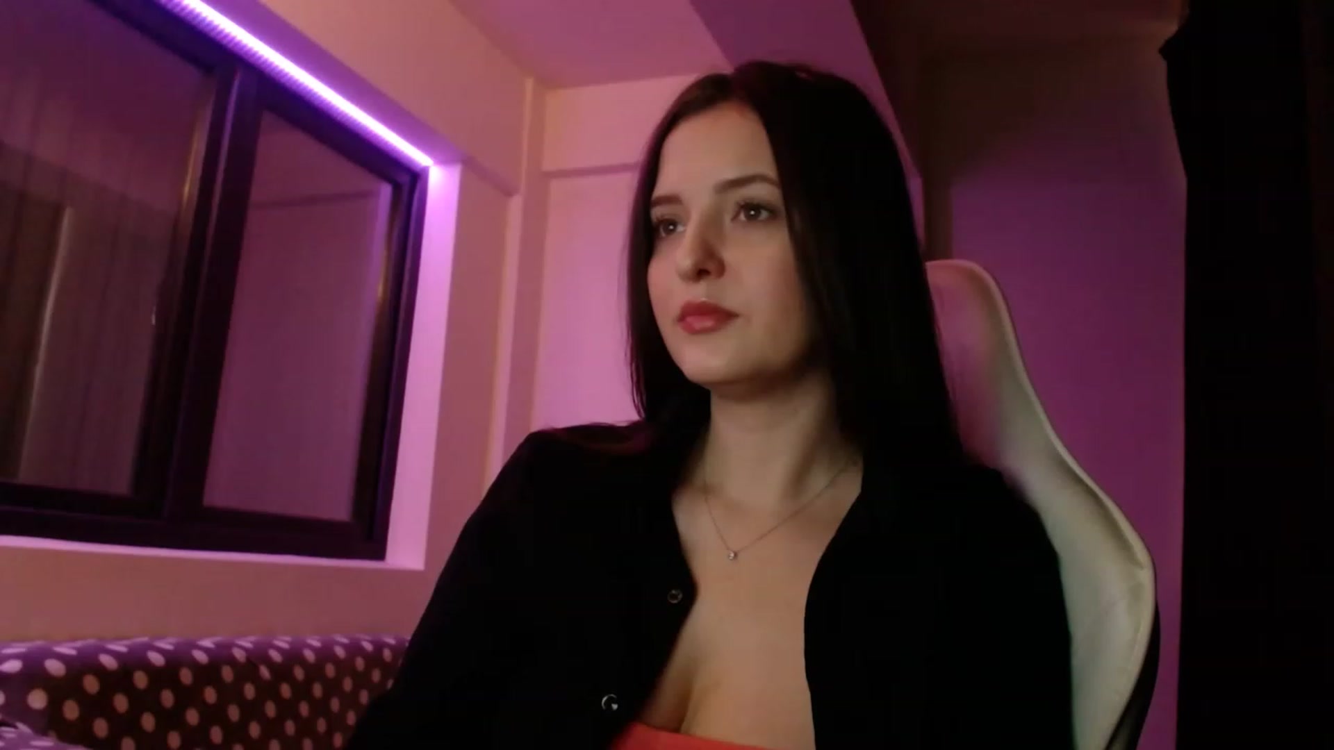 Gallery image thumbnail from AnAzingEricka's myfreecams stream on, 02/17/2023, 07:56 image 12 of 20
