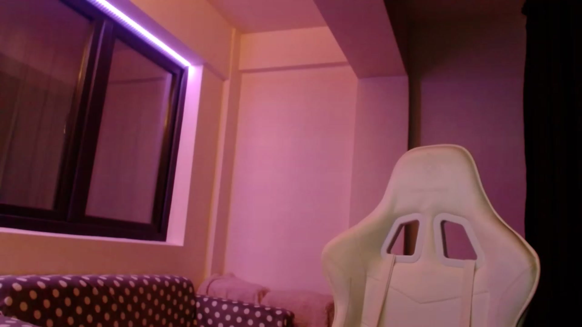 Gallery image thumbnail from AnAzingEricka's myfreecams stream on, 02/18/2023, 08:34 image 8 of 20