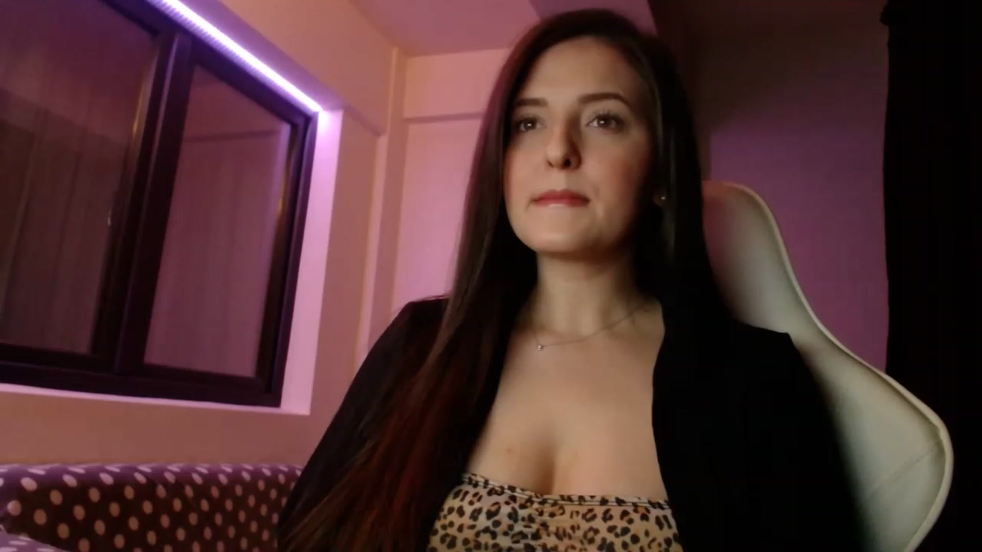 Gallery image thumbnail from AnAzingEricka's myfreecams stream on, 02/18/2023, 08:34 image 12 of 20