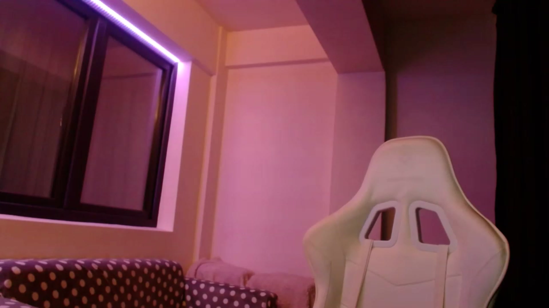 Gallery image thumbnail from AnAzingEricka's myfreecams stream on, 02/18/2023, 08:34 image 5 of 20